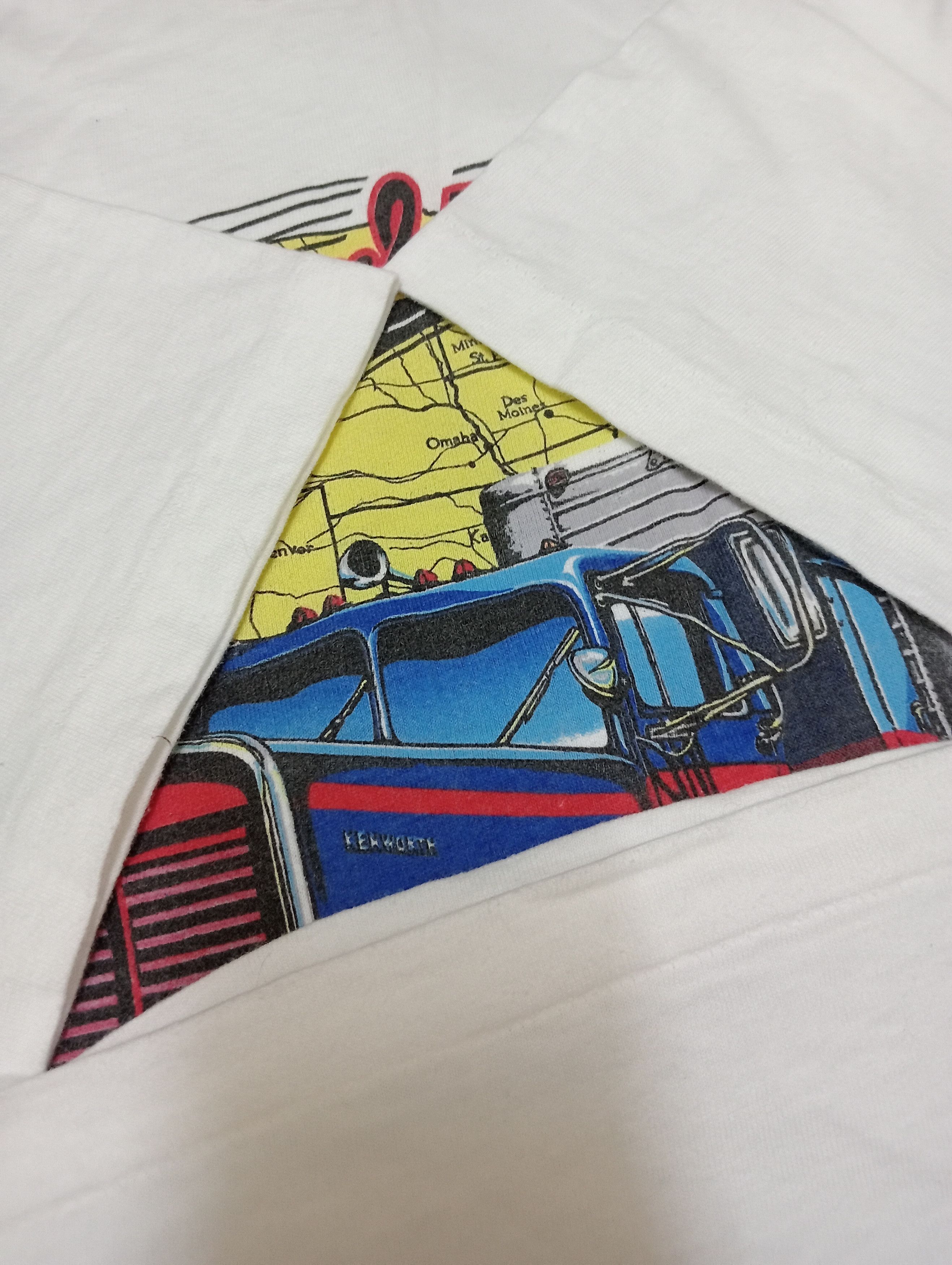 Vintage VINTAGE 1991 TRUCKER GRAPHIC TEE Size US L / EU 52-54 / 3 - 2 Thumbnail