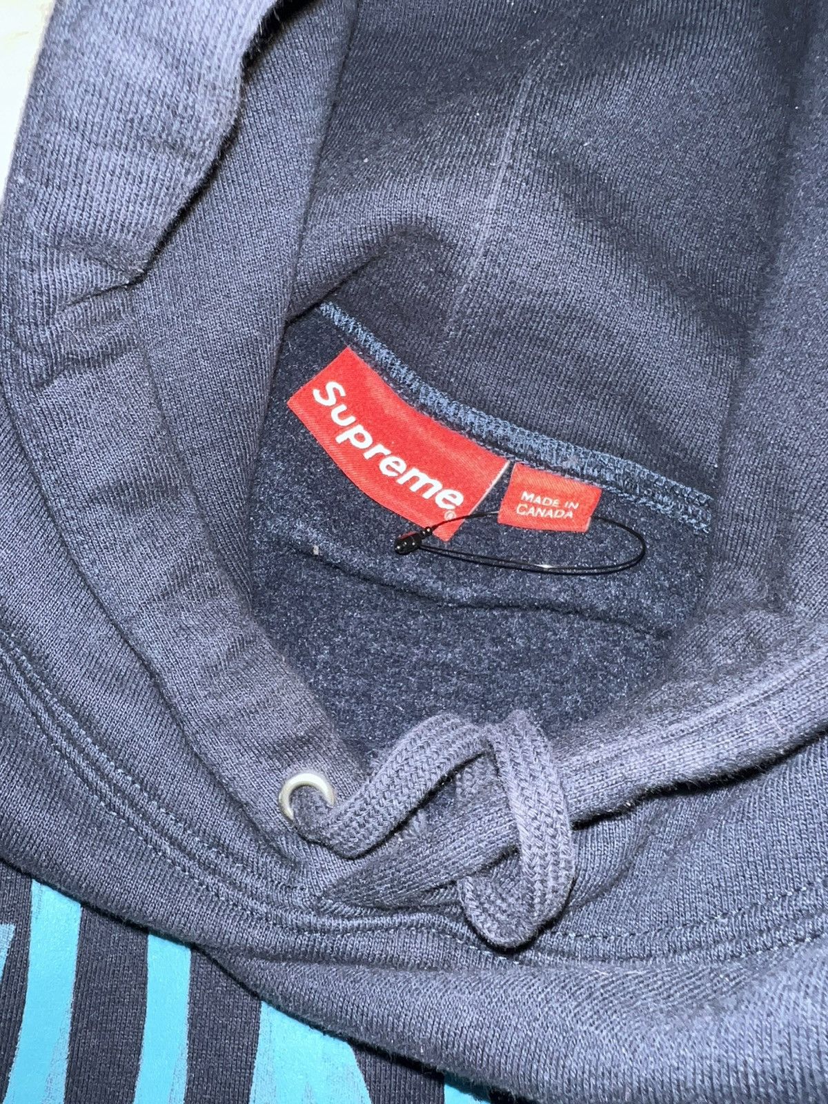Supreme Navy blue supreme hoodie fw22 tag Size US M / EU 48-50 / 2 - 3 Thumbnail