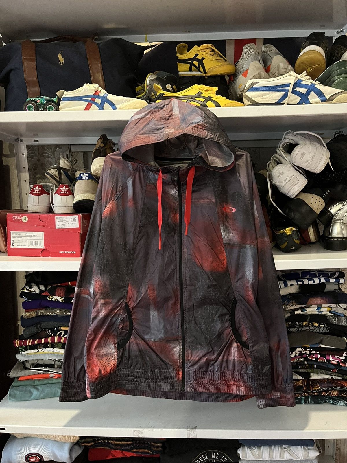 Vintage stared Oakley Windbreaker Jacket