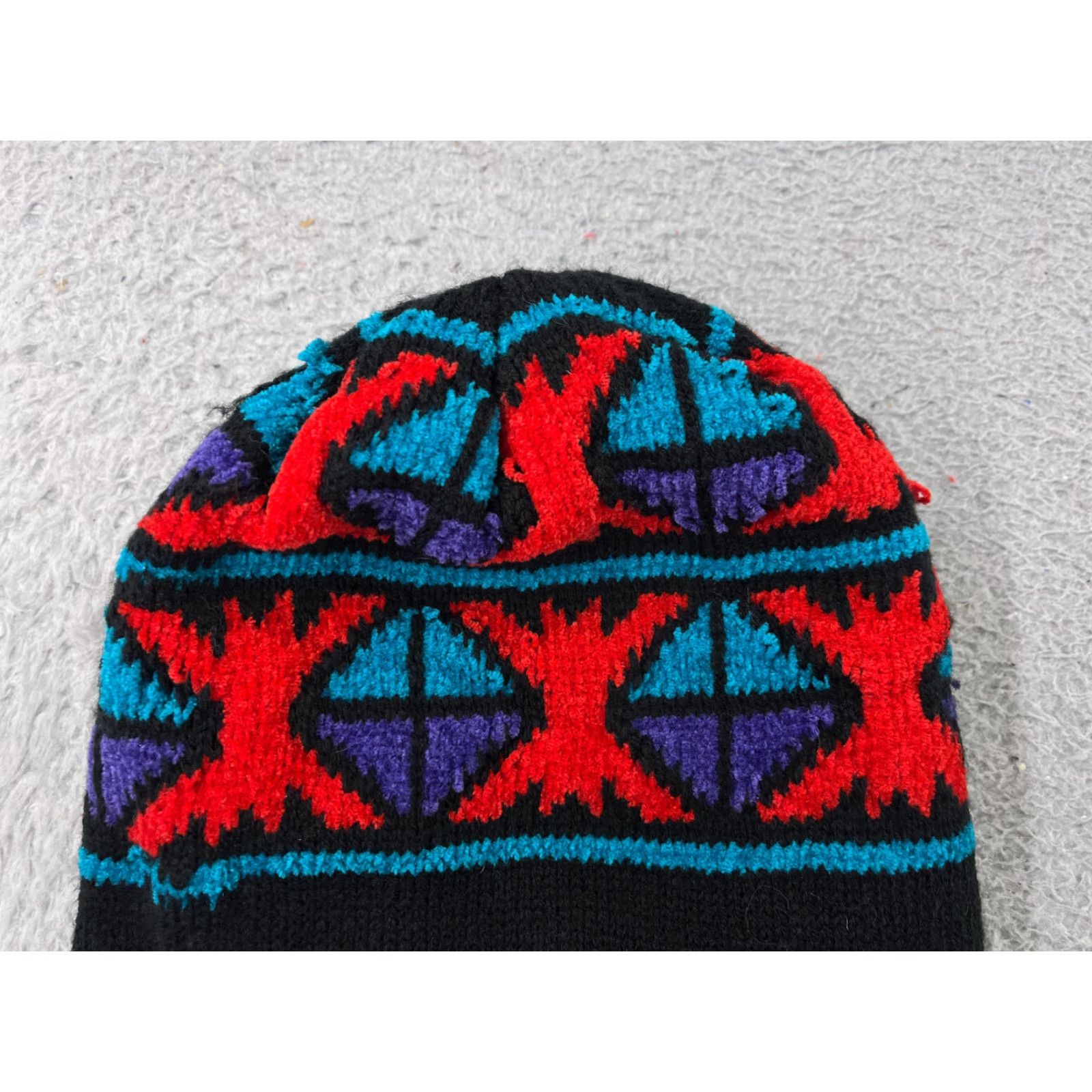 Vintage Geometric Knit Beanie Toque Womens One Size Black Acrylic Ski Size ONE SIZE - 2 Thumbnail