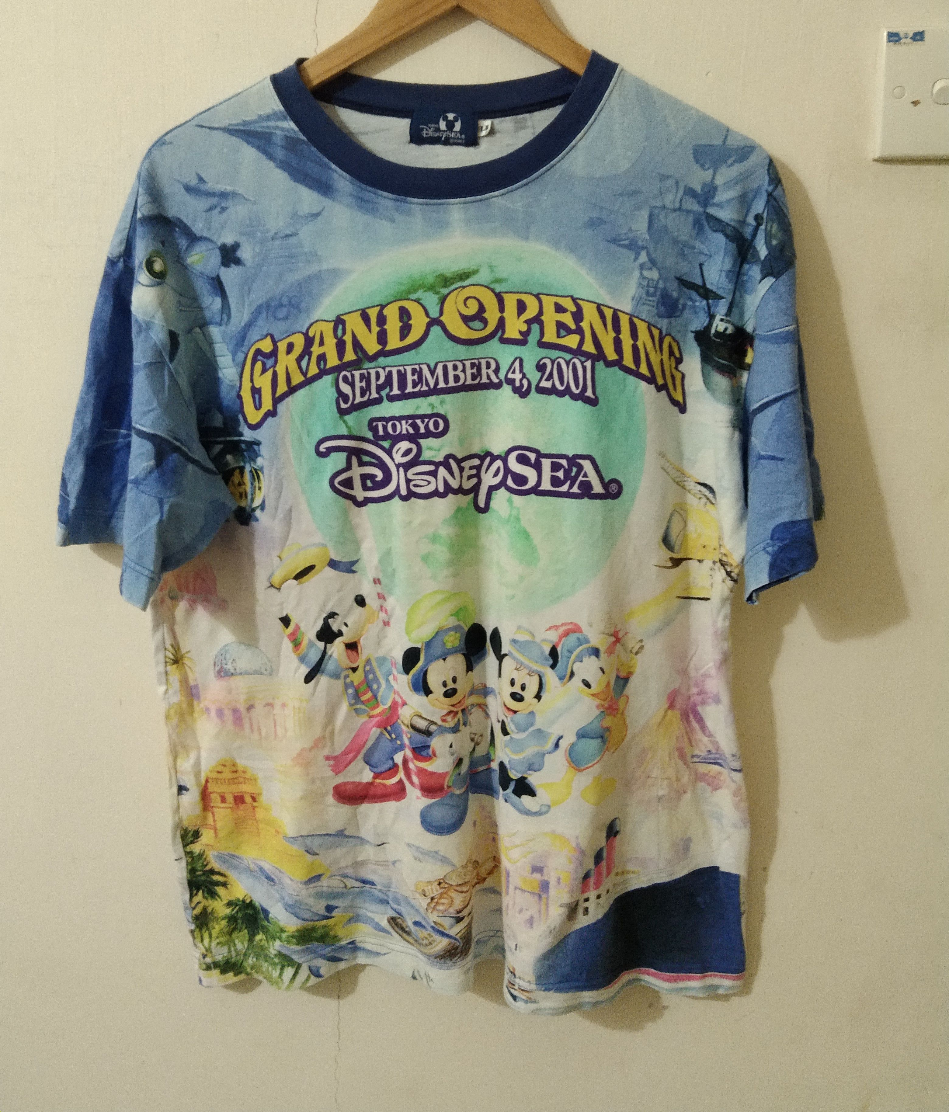 Disney Grand Opening DisneySea Shirt Size US L / EU 52-54 / 3 - 1 Thumbnail