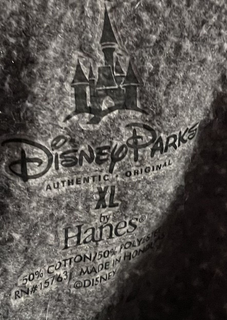 Disney Disney Parks Walt Disney World 2018 Christmas Zip Up Hoodie Size US XL / EU 56 / 4 - 3 Thumbnail