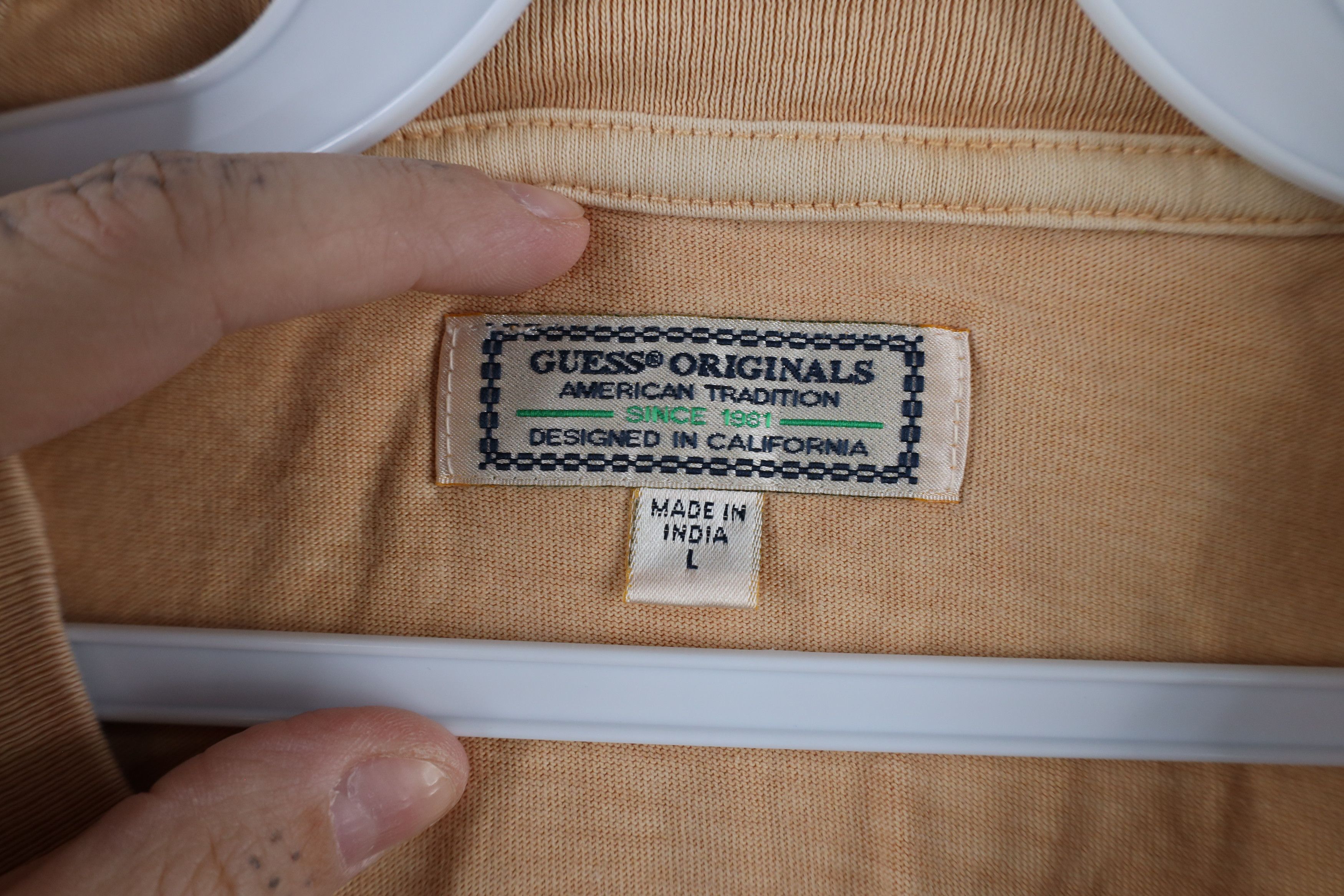 Guess × Vintage Vintage Guess Spell Out Stonewash Pigment Dye T-Shirt Size US L / EU 52-54 / 3 - 6 Thumbnail