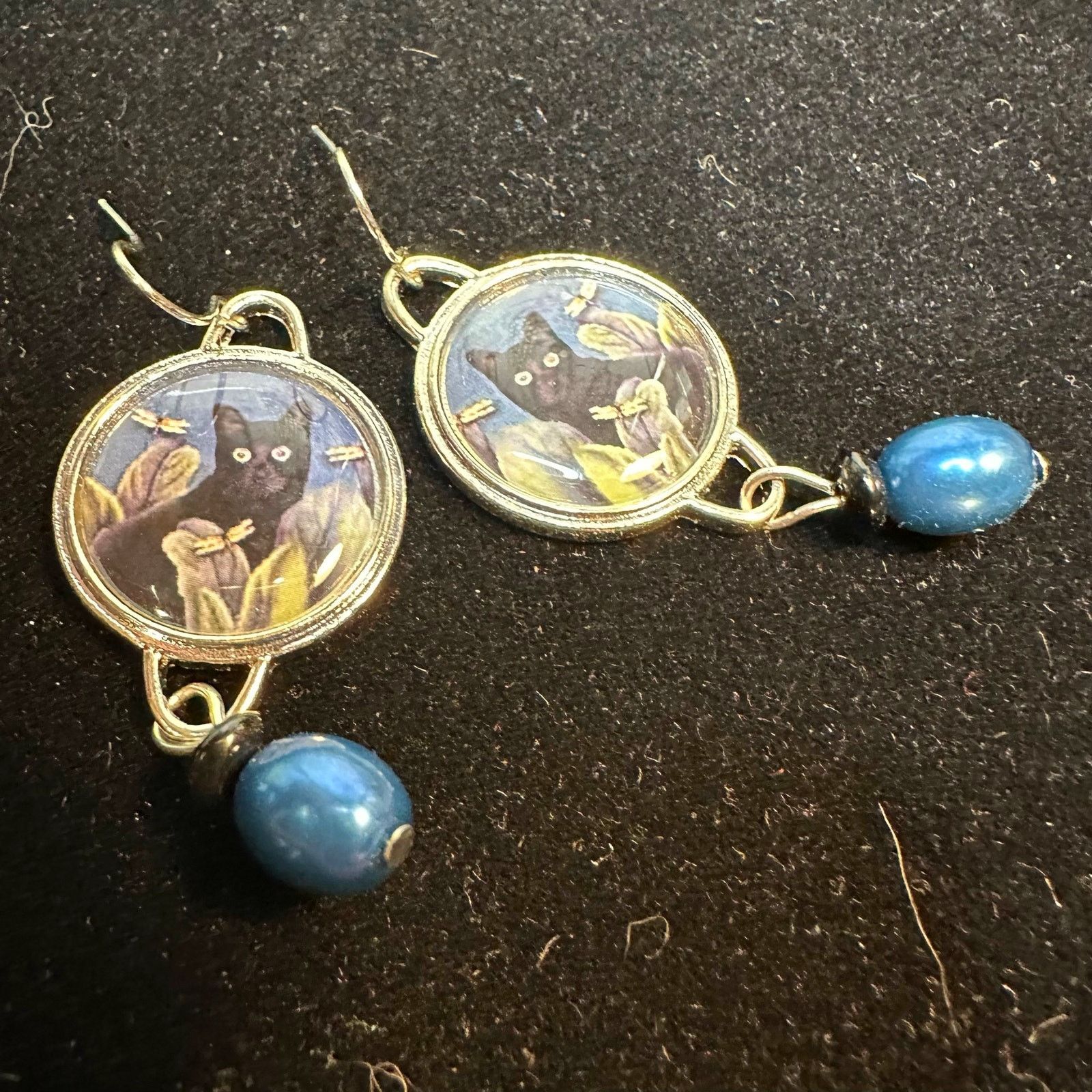 Vintage Cat Kitten Black Blue Hoop Earrings Silver Dangling Beads Size ONE SIZE - 2 Thumbnail