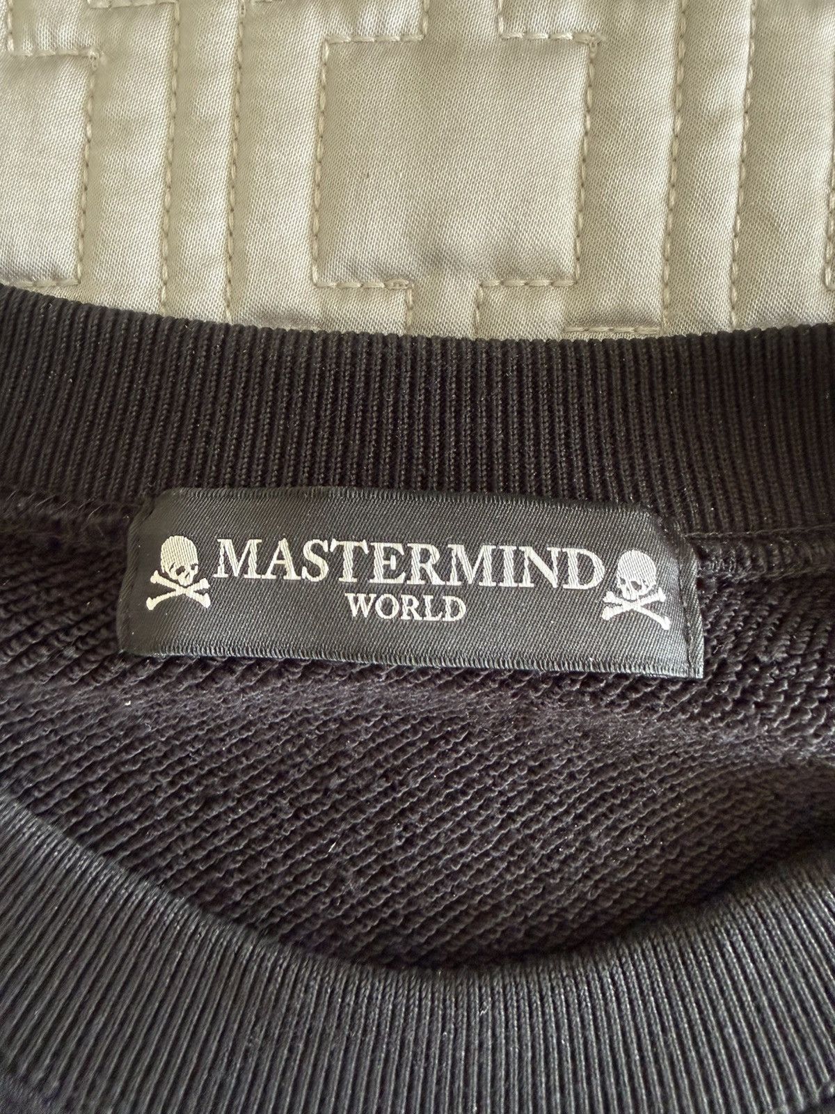 Mastermind World MASTERMIND WORLD Emblem Crew Sweat size L Size US L / EU 52-54 / 3 - 5 Thumbnail