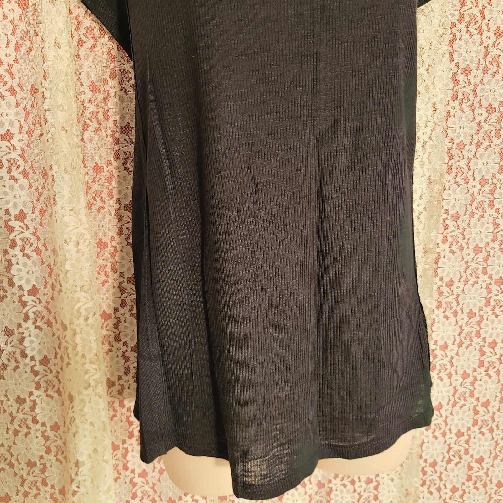 Faded Glory NWT faded glory black ribbed lace back top size medium Size M / US 6-8 / IT 42-44 - 3 Thumbnail