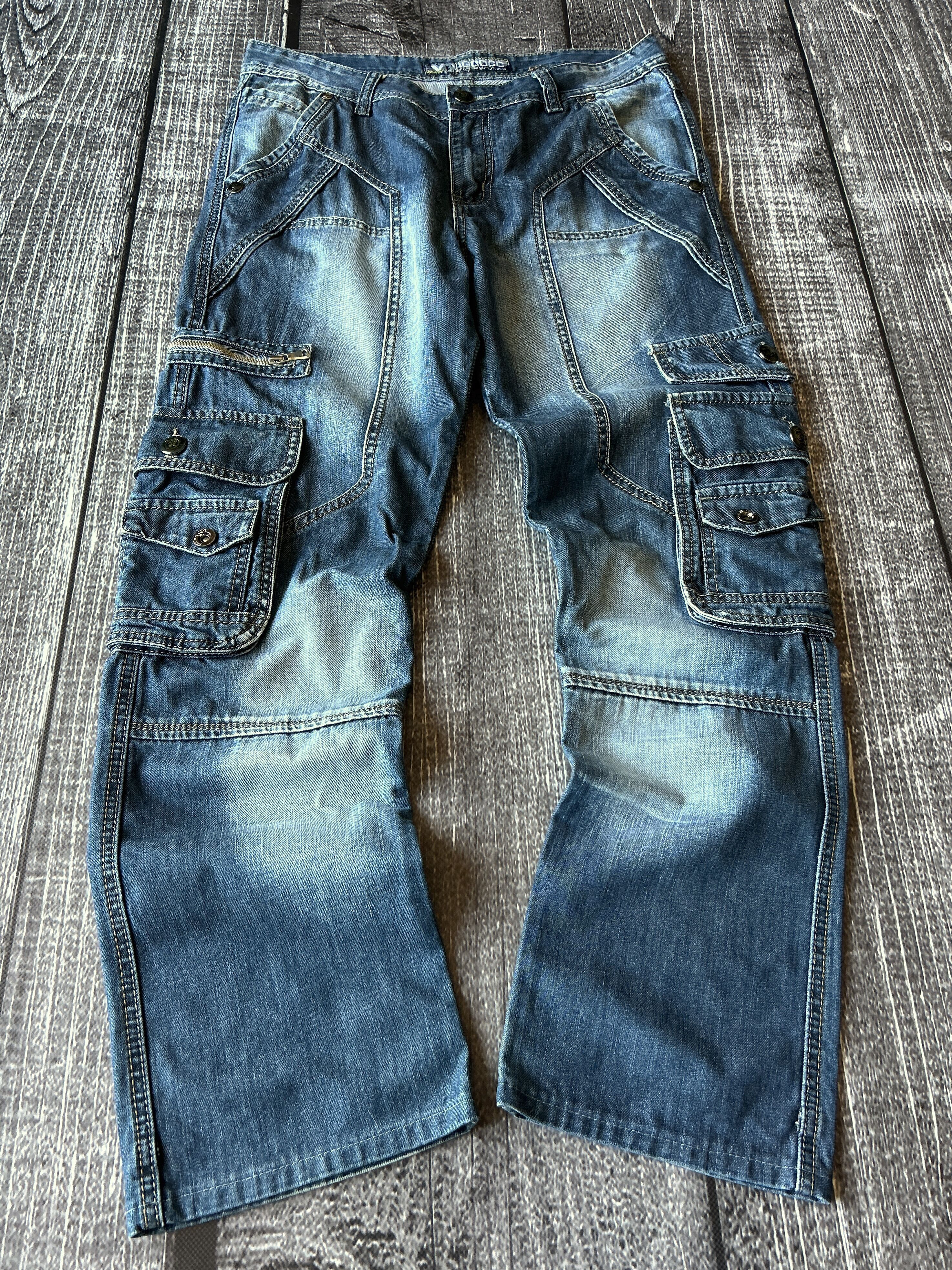 Vintage Vintage Cargo Denim Jeans Multi Pocket Distressed Y2K Skater Size US 32 / EU 48 - 1 Thumbnail