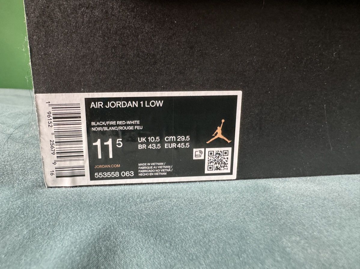 Jordan Brand Nike Air Jordan 1 Low White Toe 2022 Size US 11.5 / EU 44-45 - 6 Thumbnail