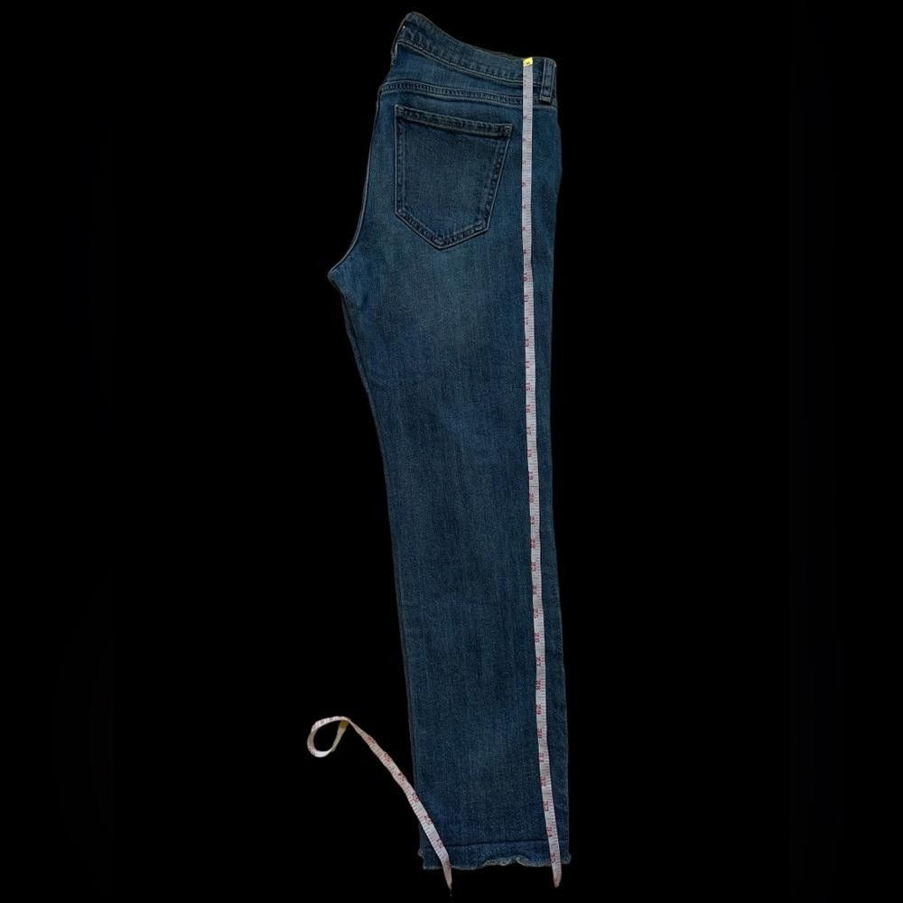 Old Navy Old Navy tattered straight cut jeans Size 27" / US 4 / IT 40 - 5 Thumbnail