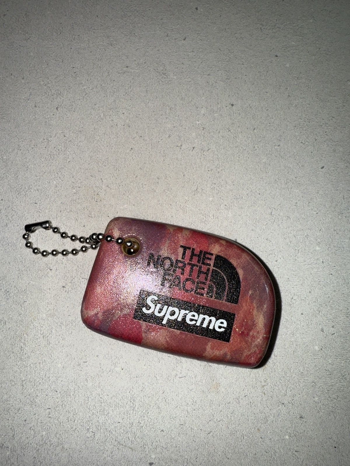 Supreme Supreme floating keychain Size ONE SIZE - 1 Thumbnail