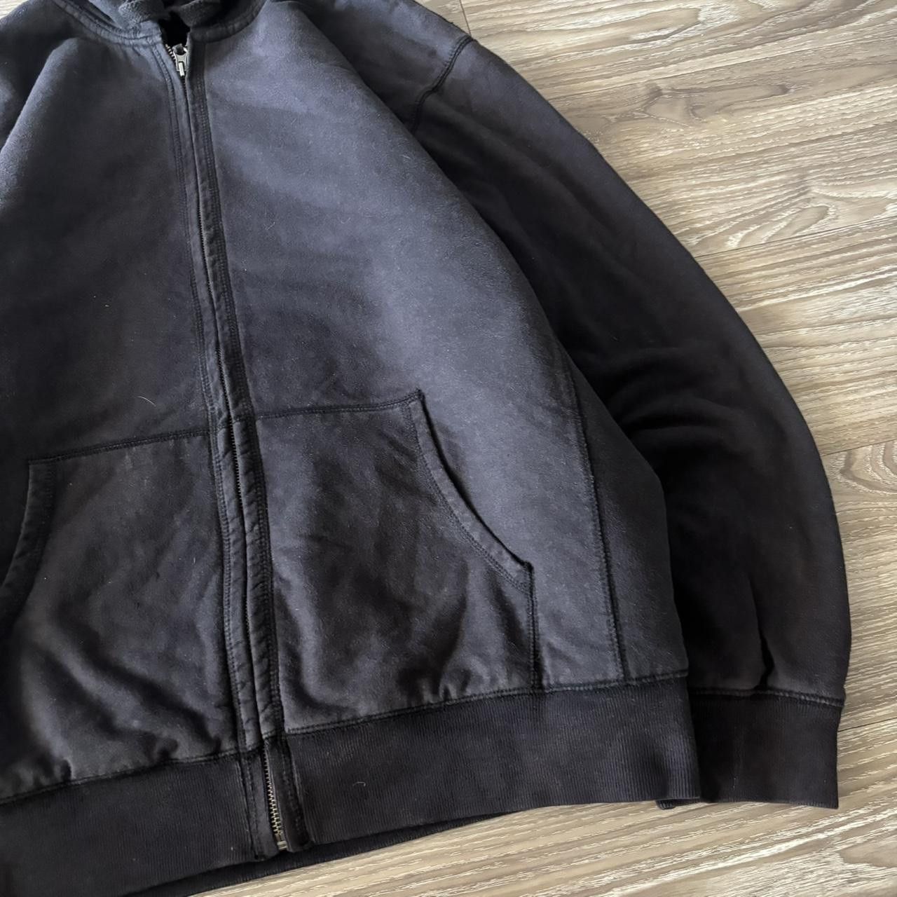 Vintage Crazy Vintage Y2K/2000s Black Blank Sherpa Lined Essential Zip Up Hoodie! Size XL Size US XL / EU 56 / 4 - 4 Thumbnail
