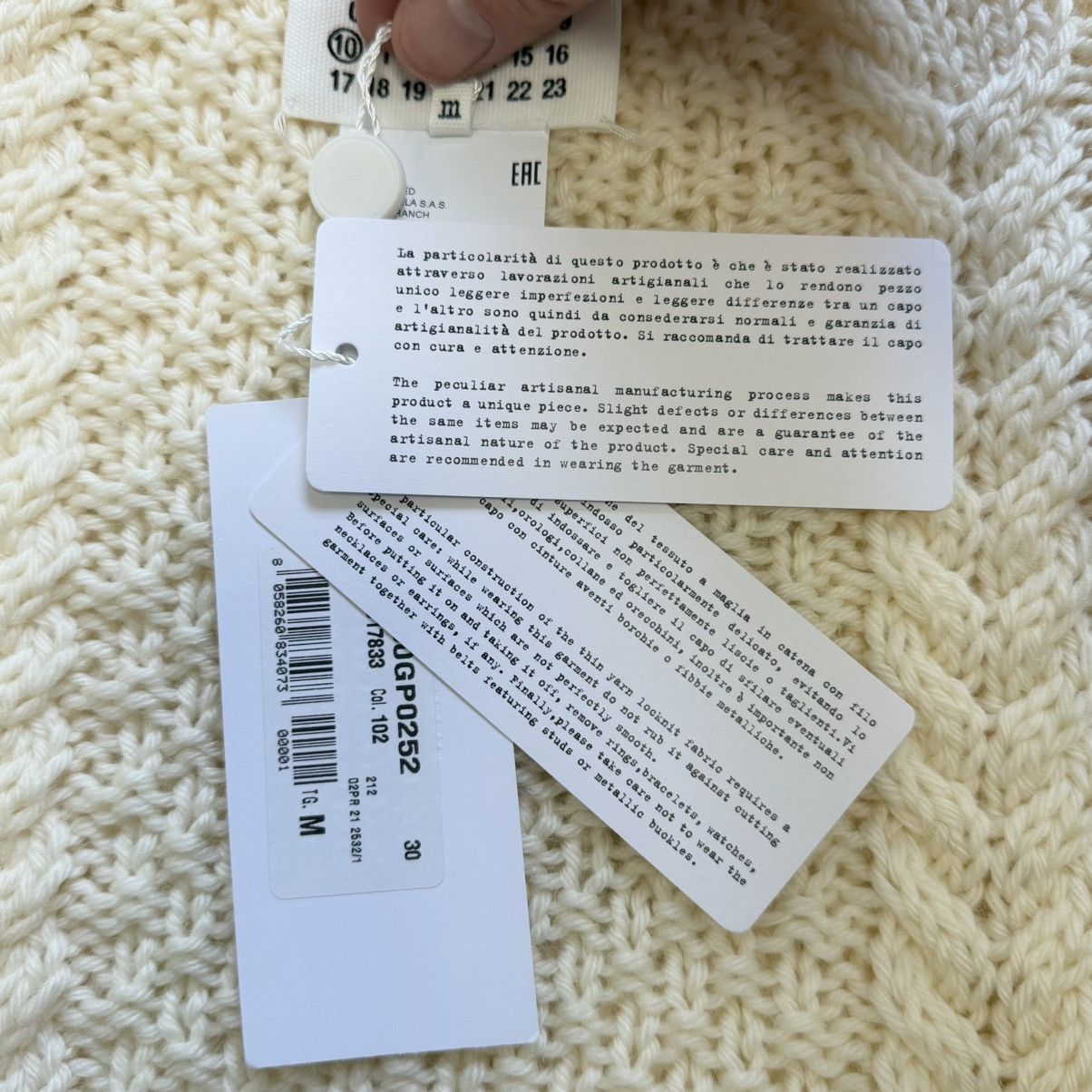 Maison Margiela A/W 21 Distressed Cream Cable Knit Sweater Size US M / EU 48-50 / 2 - 4 Thumbnail