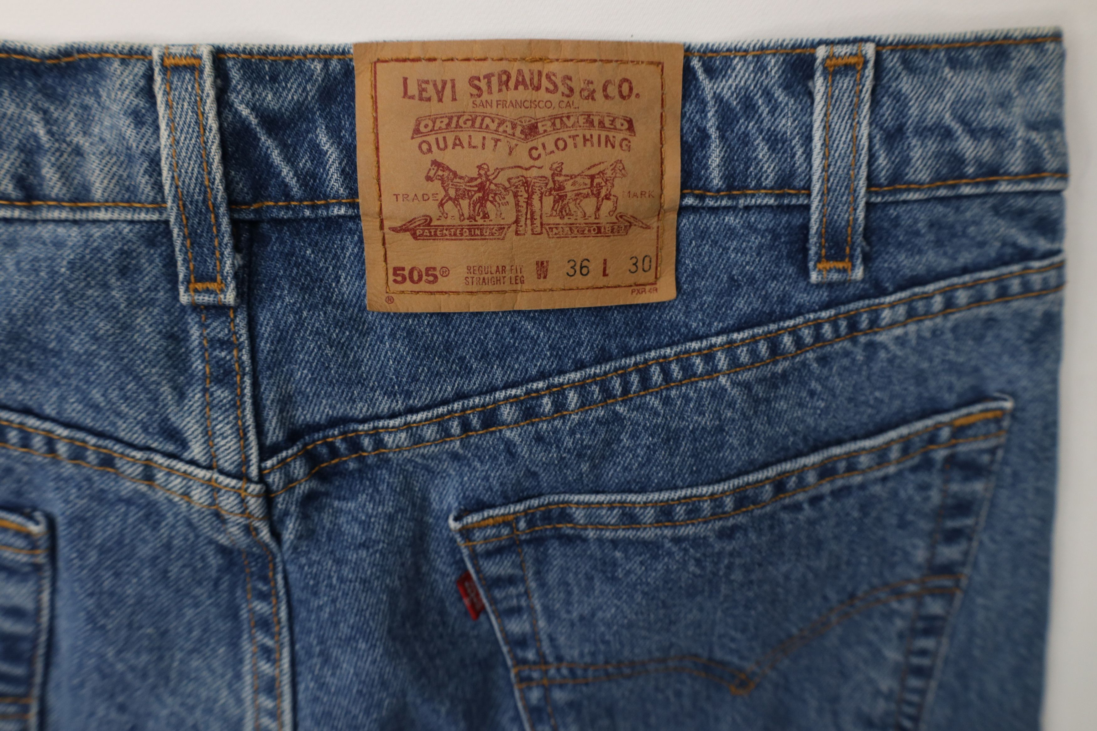 Levi's Vintage 90s Levis 505 Straight Leg Denim Jeans USA Blue Size US 36 / EU 52 - 13 Thumbnail