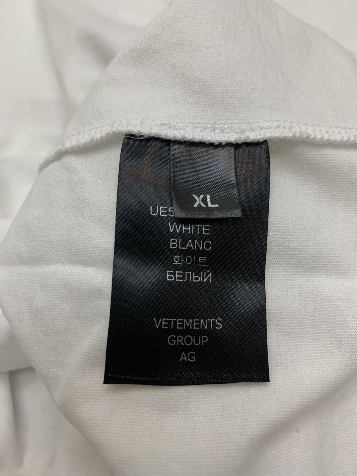 Vetements 💥Vetements Paris Center Logo Tshirt Size US XL / EU 56 / 4 - 6 Thumbnail