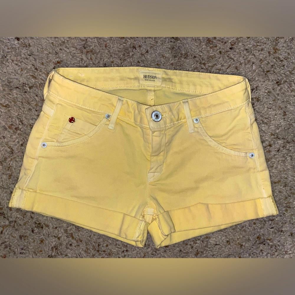 Designer Hudson Yellow Denim Shorts Size 24" / US 00 / IT 34 - 1 Thumbnail