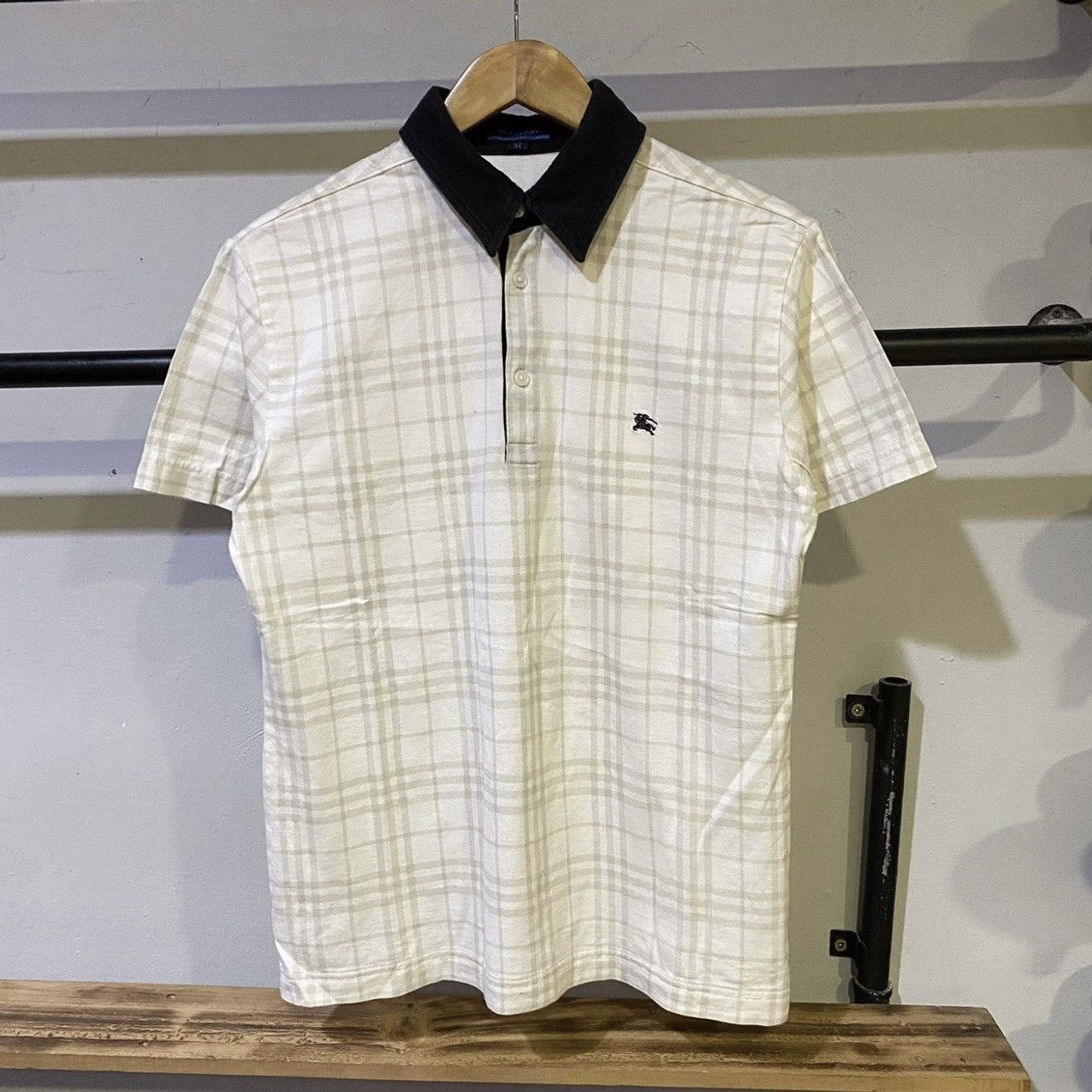 Burberry BURBERRY LONDON BLUE LABEL NOVA CHECK POLO T-SHIRT Size US M / EU 48-50 / 2 - 1 Thumbnail