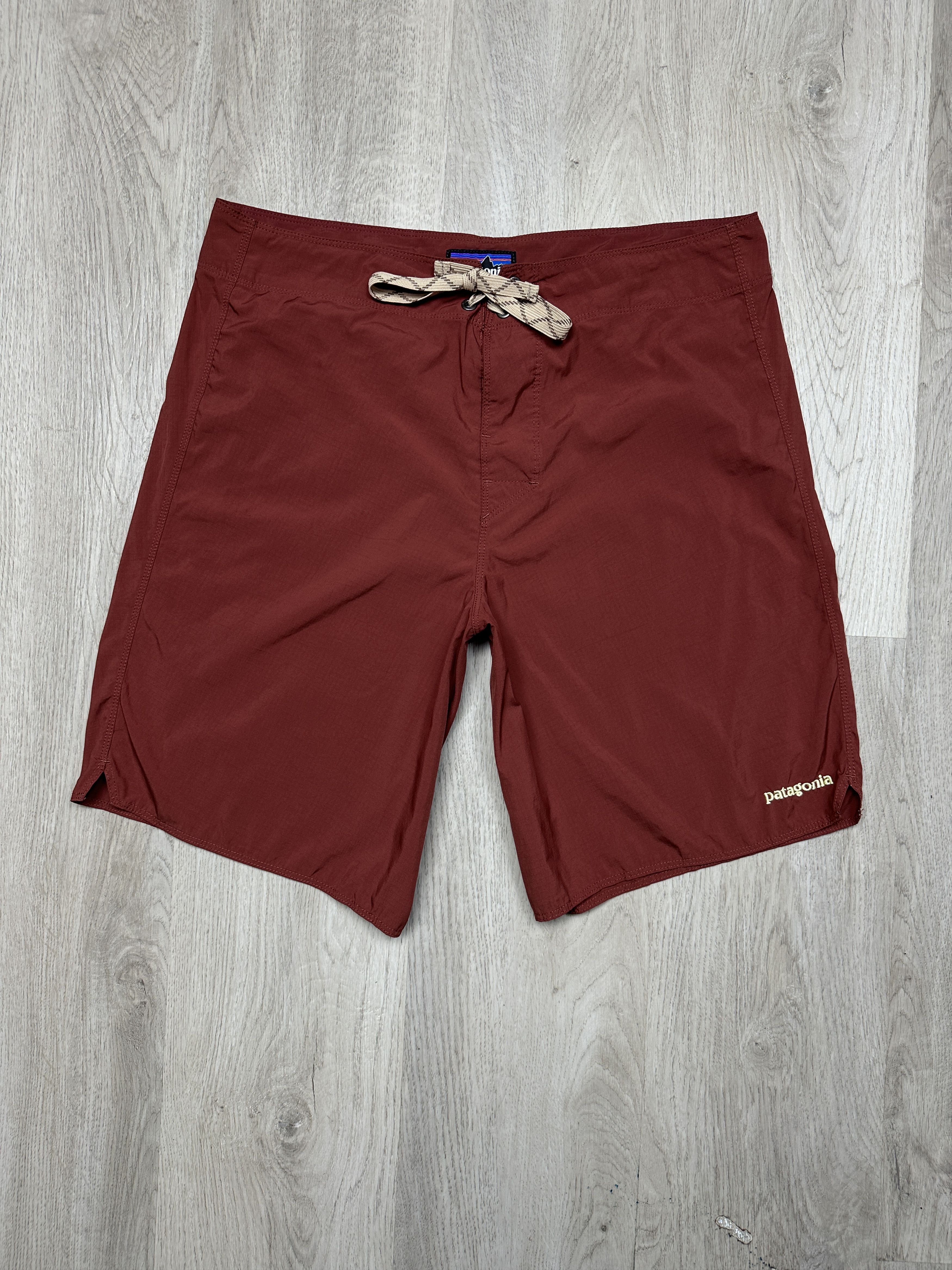 Patagonia Patagonia Mens Shorts Size US 32 / EU 48 - 1 Thumbnail