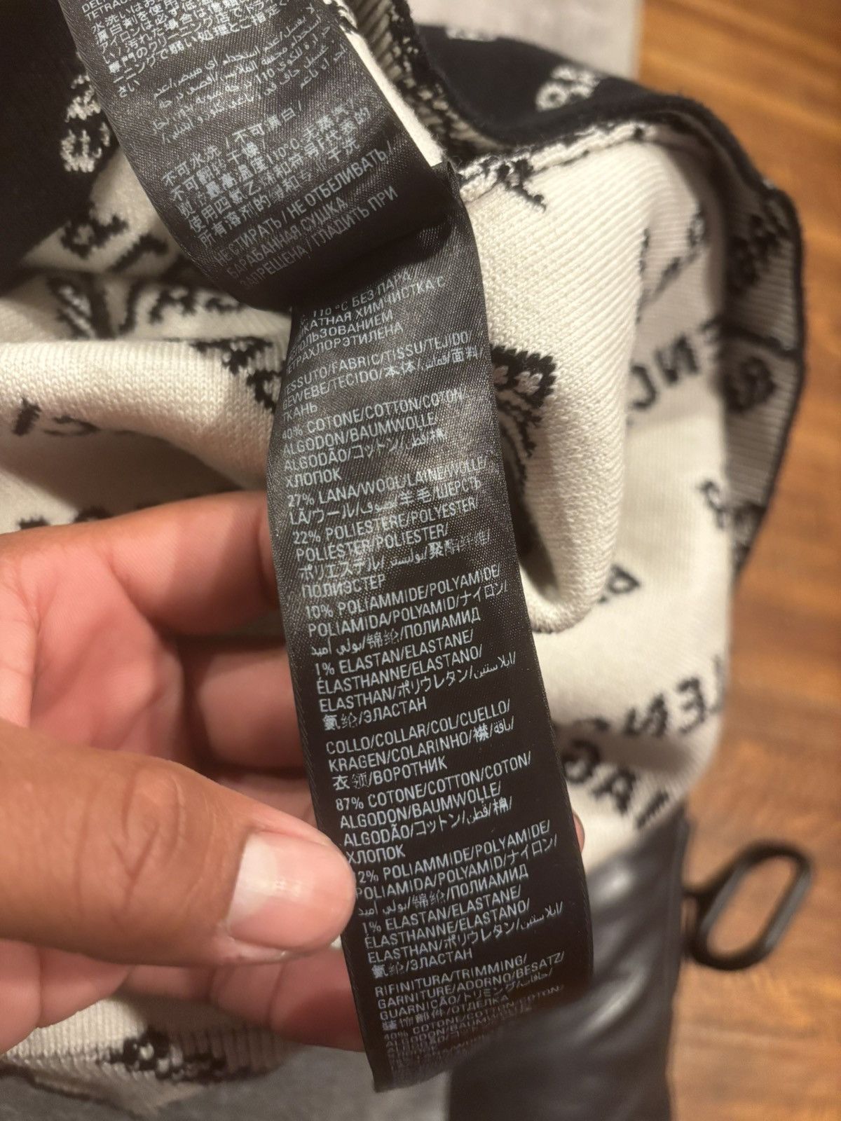 Balenciaga Balenciaga wool crewneck Size US M / EU 48-50 / 2 - 14 Thumbnail