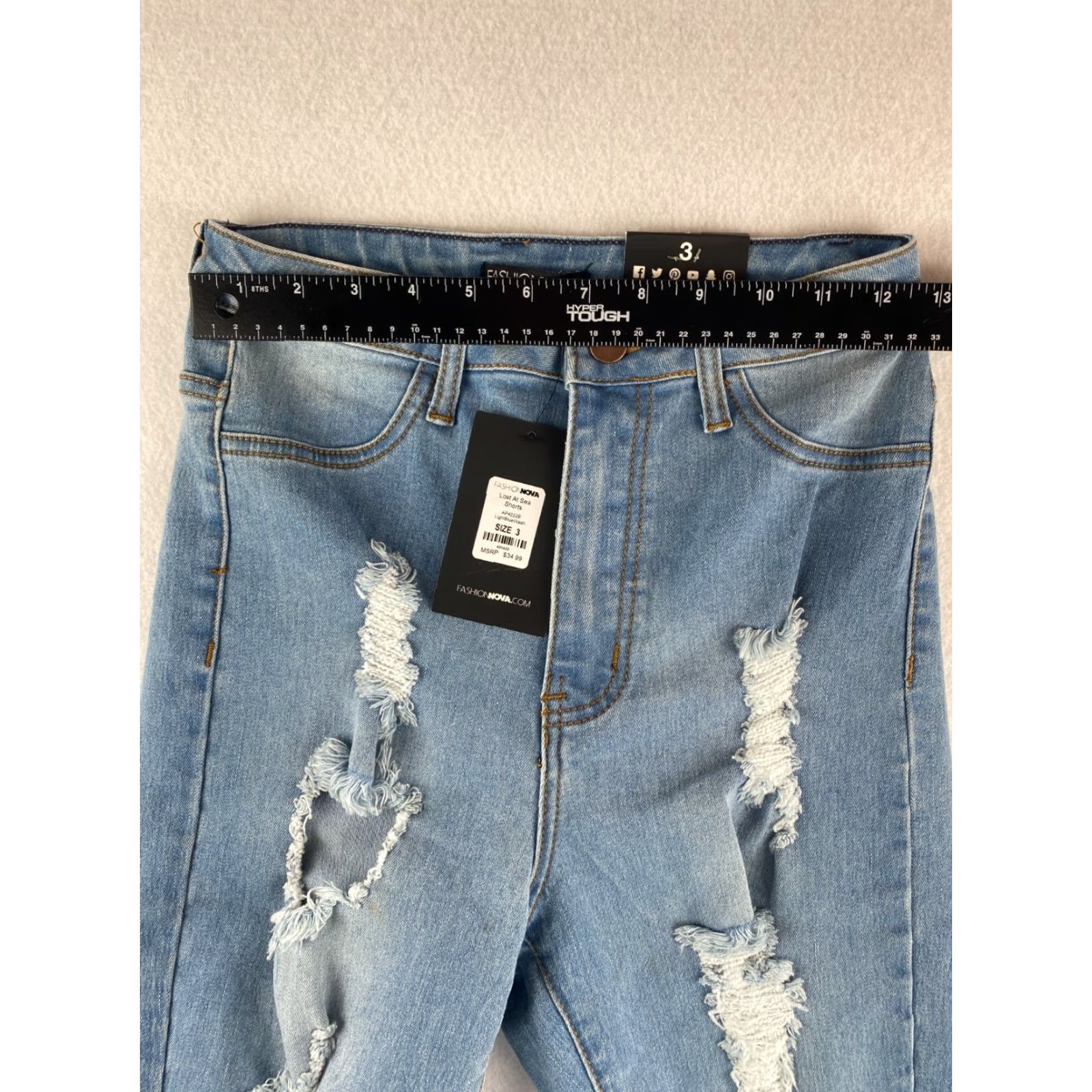 Fashion Nova Fashion Nova Jeans Womens 3 Blue High-Rise Stretch Capris Denim Distressed NWT Size 26" / US 2 / IT 38 - 3 Thumbnail