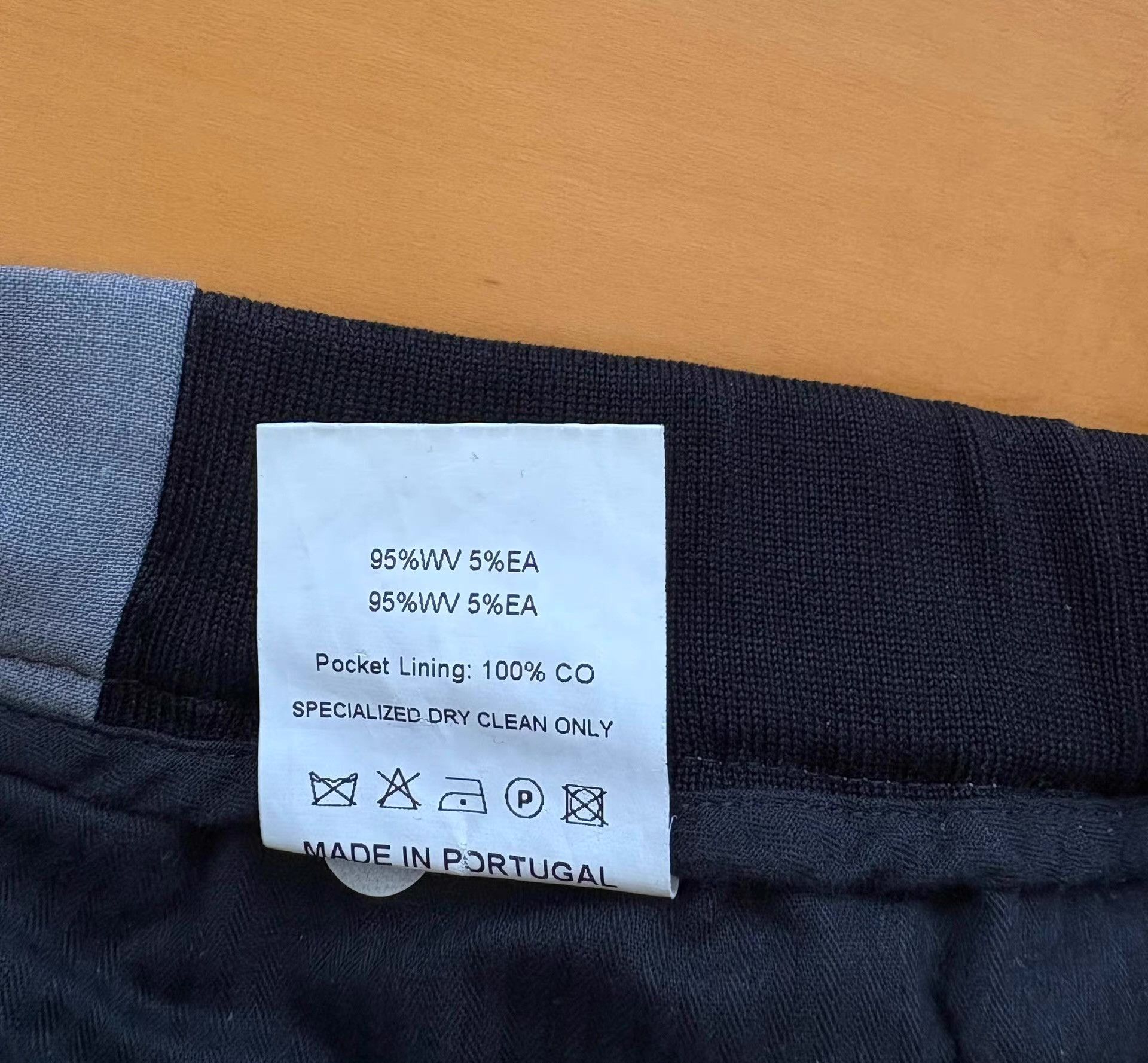 Les Hommes Les Hommes Men's Grey Paneled Casual Pants Ｑ21 Size US 34 / EU 50 - 2 Thumbnail