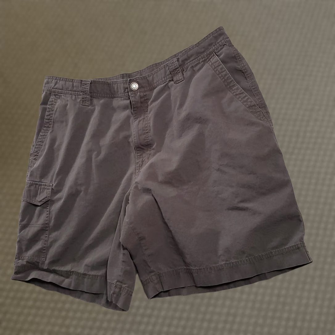 Vintage Columbia Mens Shorts 40 Gray Outdoor Cargo Pockets Regular Denim Cotton Belt Loops Pocketed Casual Size US 40 / EU 56 - 1 Thumbnail