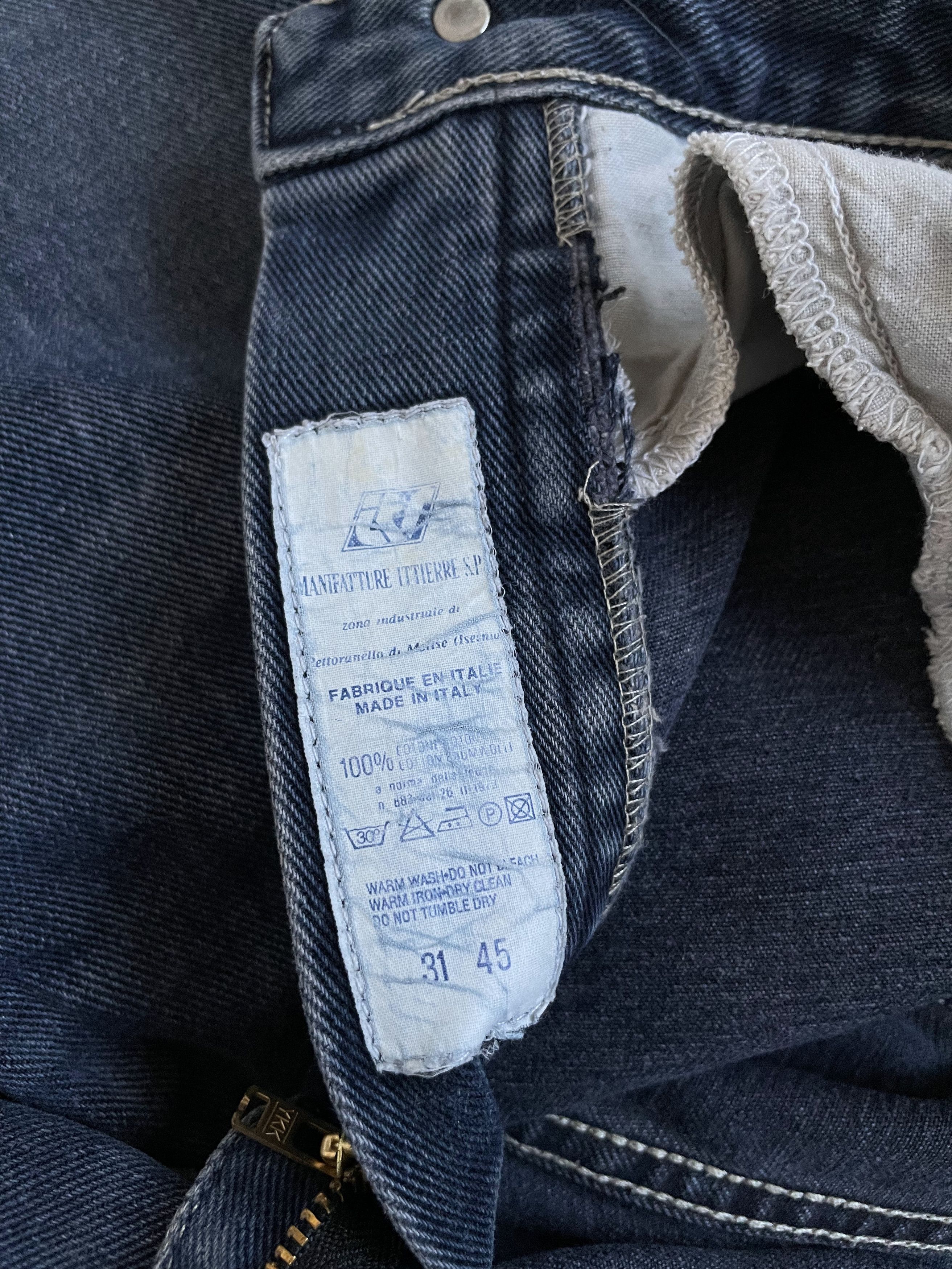 Versace Vintage 90s Versace Jeans Couture Blue Denim Made in Italy Size 28" / US 6 / IT 42 - 9 Thumbnail