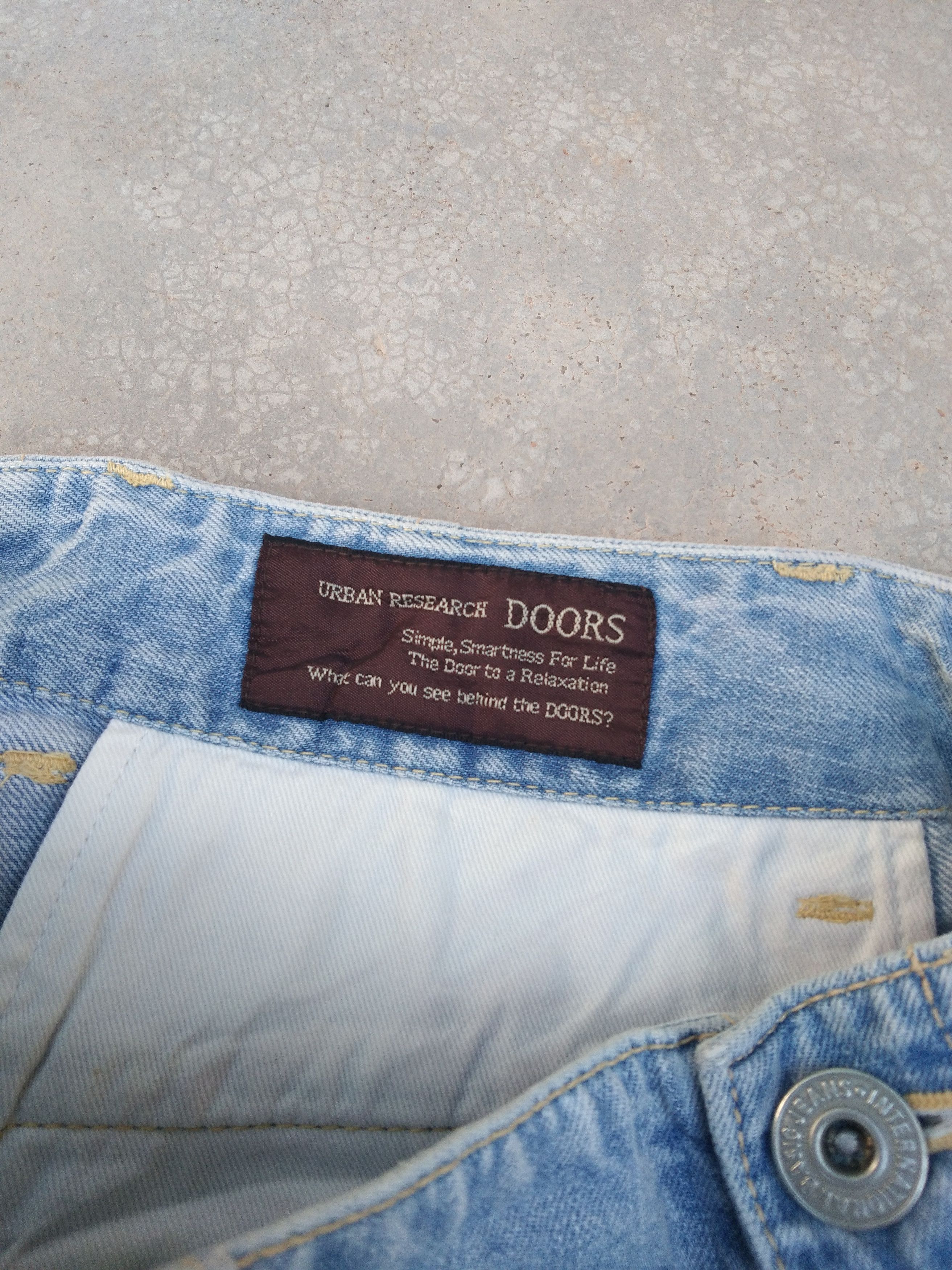 Japanese Brand × Jean × Vintage Vintage Urban Research Doors Baggy Loose Straight Leg Jeans Size US 27 - 6 Thumbnail