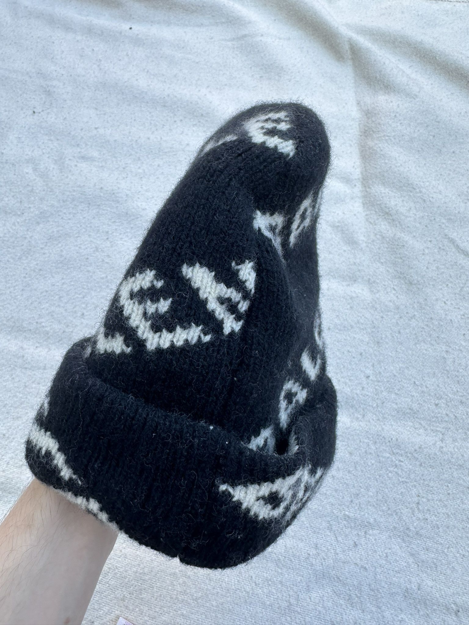 Balenciaga Balenciaga Beanie Winter Hat Allover Logo Black and Ivory Size ONE SIZE - 10 Thumbnail