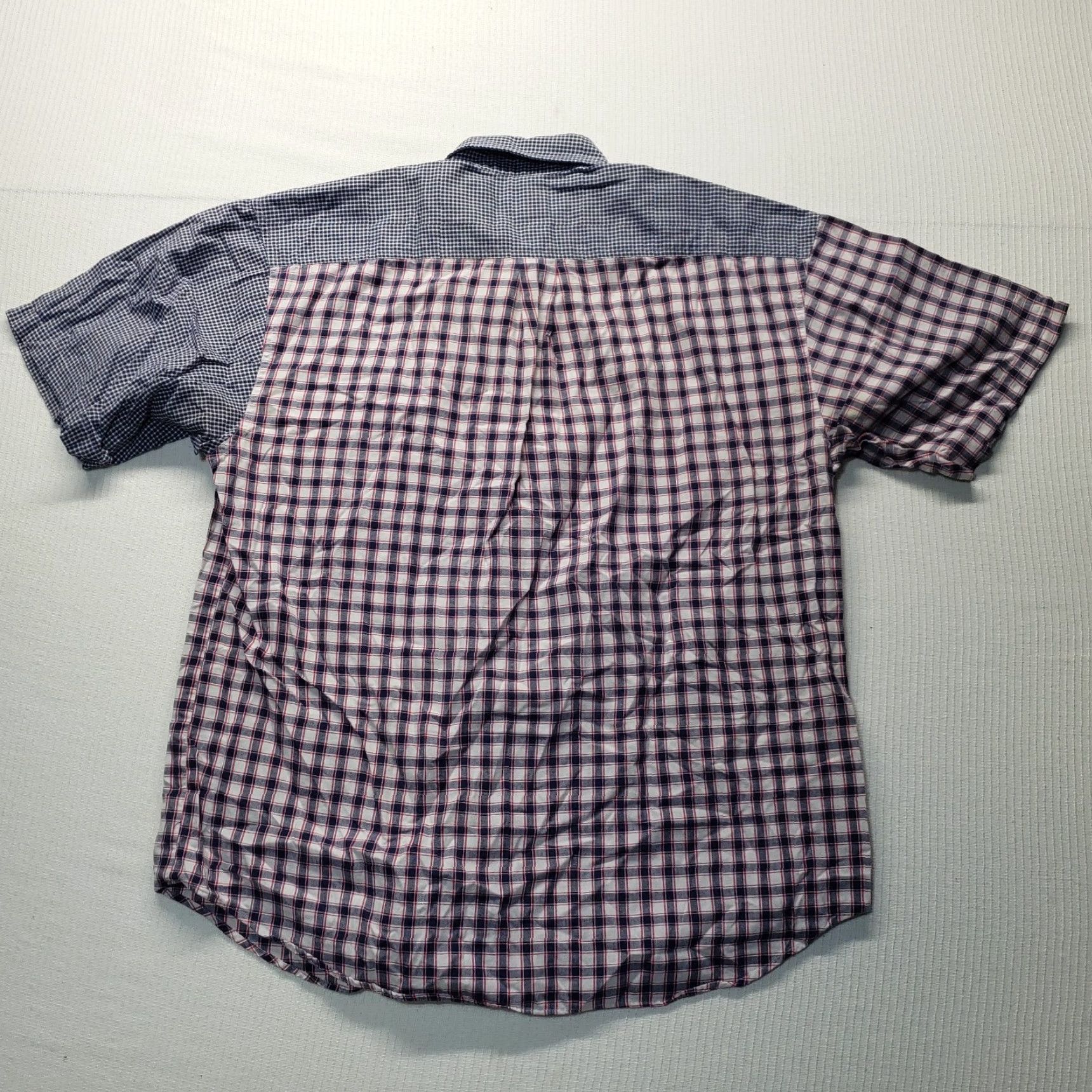 Vintage Cambridge Classics Shirt Men L Gray Red White Plaid Button-Up Short Sleeve Casual Workwear Spreading Classic Mens Size US L / EU 52-54 / 3 - 7 Thumbnail