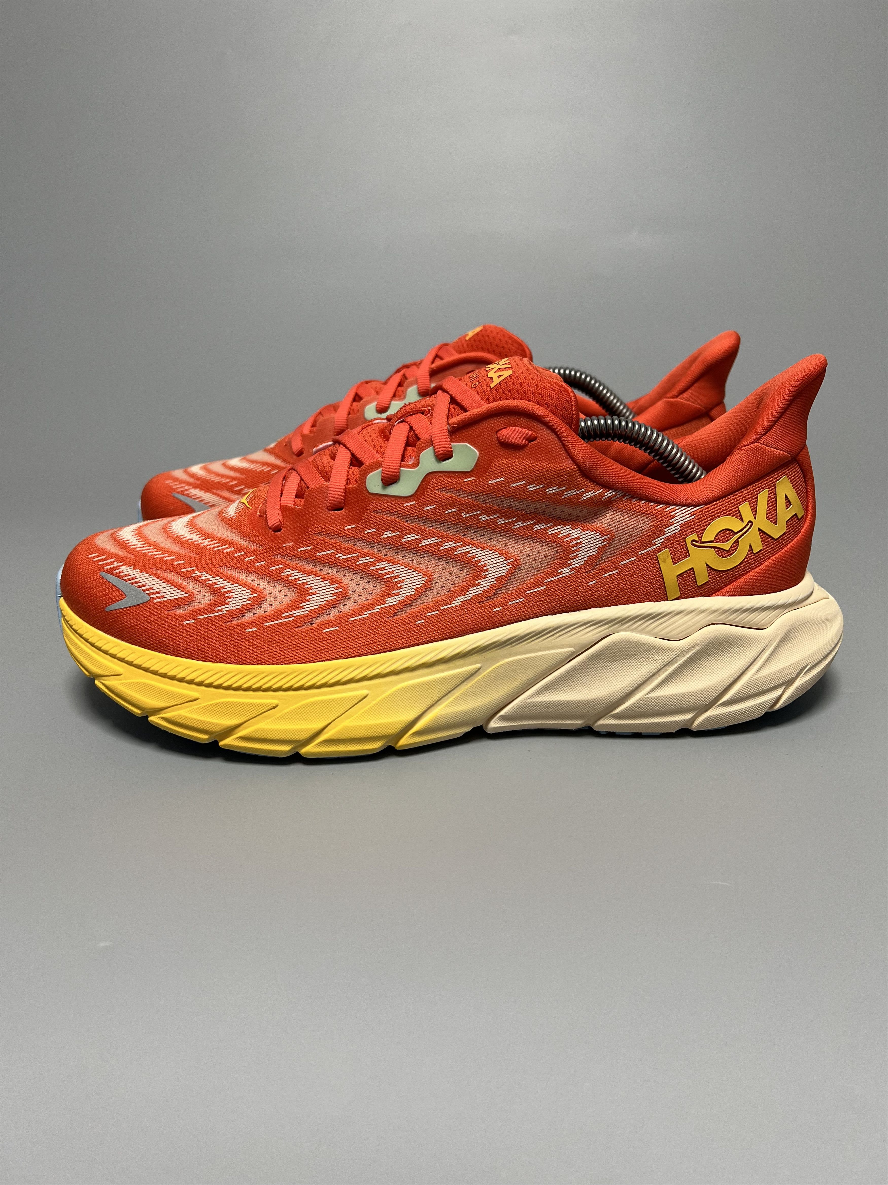 Hoka 9D Hoka One One Arahi 6 Running Shoes Walking Gym Size US 9 / EU 42 - 2 Thumbnail