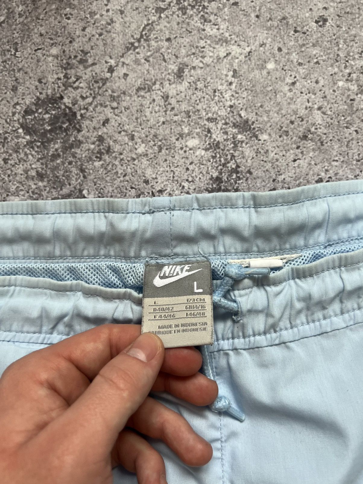 Vintage Vintage Nike Nylon TrackSuit Y2K Swoosh White Blue Women's Size L / US 10 / IT 46 - 24 Thumbnail