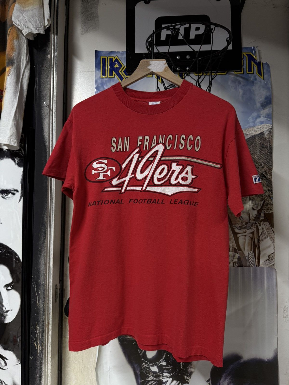 Vintage Vintage 90’s San Francisco 49ers T-Shirt Adult Size Medium Size US M / EU 48-50 / 2 - 5 Thumbnail
