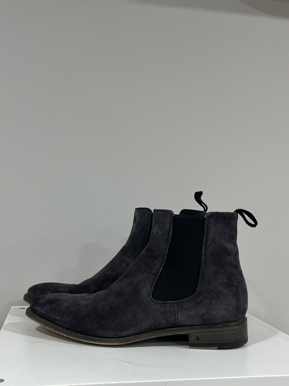 John Varvatos Amsterdam Chelsea Boot. Size 10.5 EU 43.5 Size US 10.5 / EU 43-44 - 11 Thumbnail
