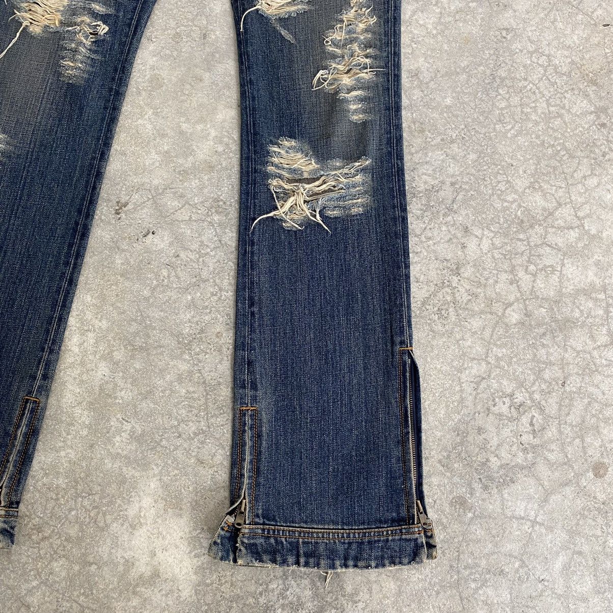 Japanese Brand Koromo X Rico Japan Mud Blue Distressed Flared Denim Jeans Size US 30 / EU 46 - 6 Thumbnail