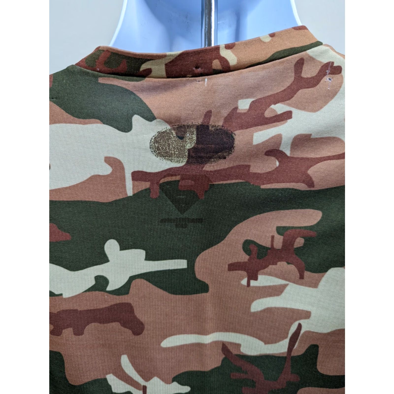 Under Armour Under Armour Superman Shirt Sleeve Compression Camo Shirt Size L Regular Mens Short Sleeve Crew Neck T5S Size US L / EU 52-54 / 3 - 6 Thumbnail