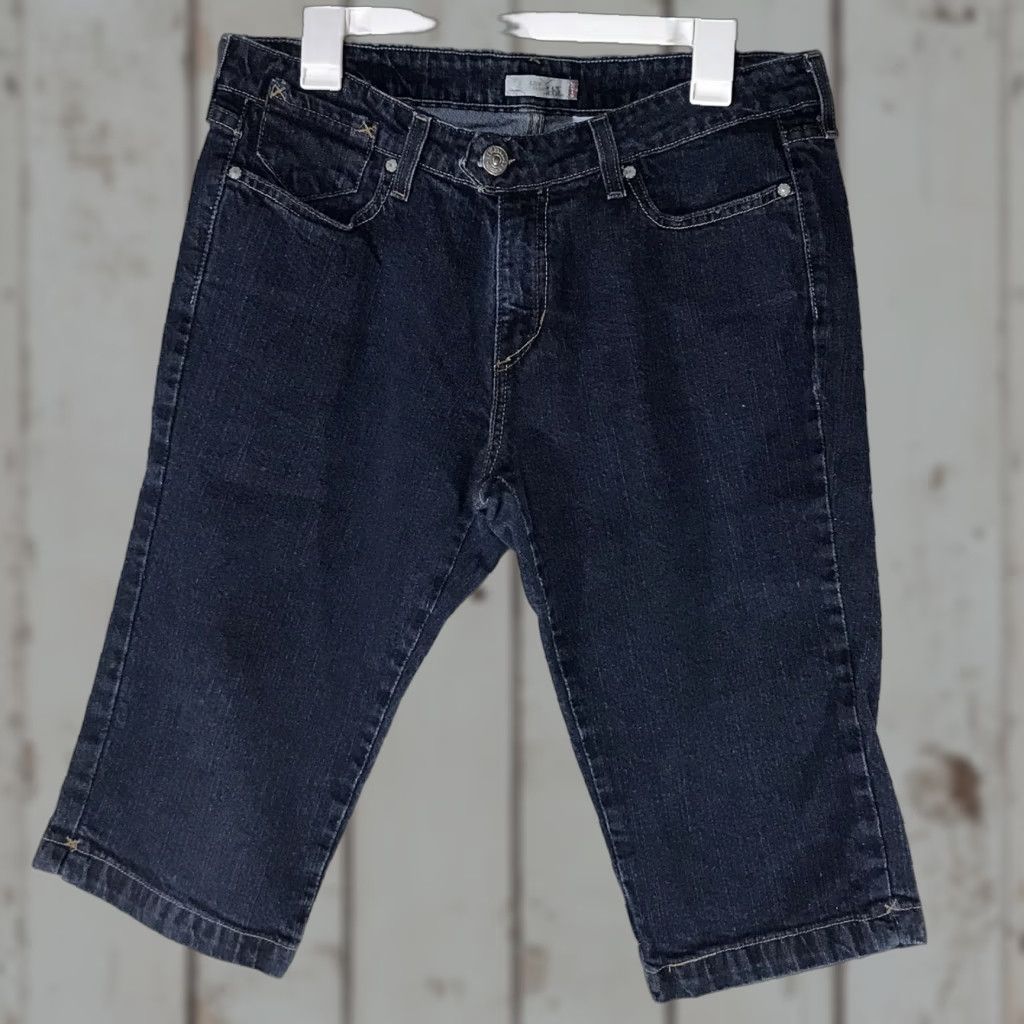 Levi's Levi's 545 Low Rise Skinny Capris Womens Size 12 Blue Denim Size ONE SIZE - 1 Thumbnail