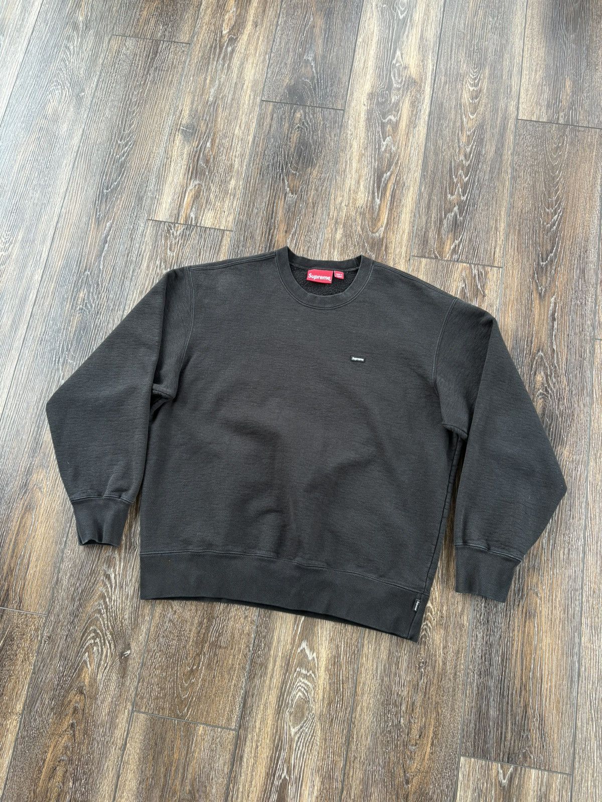Supreme Supreme Small Box Crewneck Black Size US M / EU 48-50 / 2 - 1 Thumbnail
