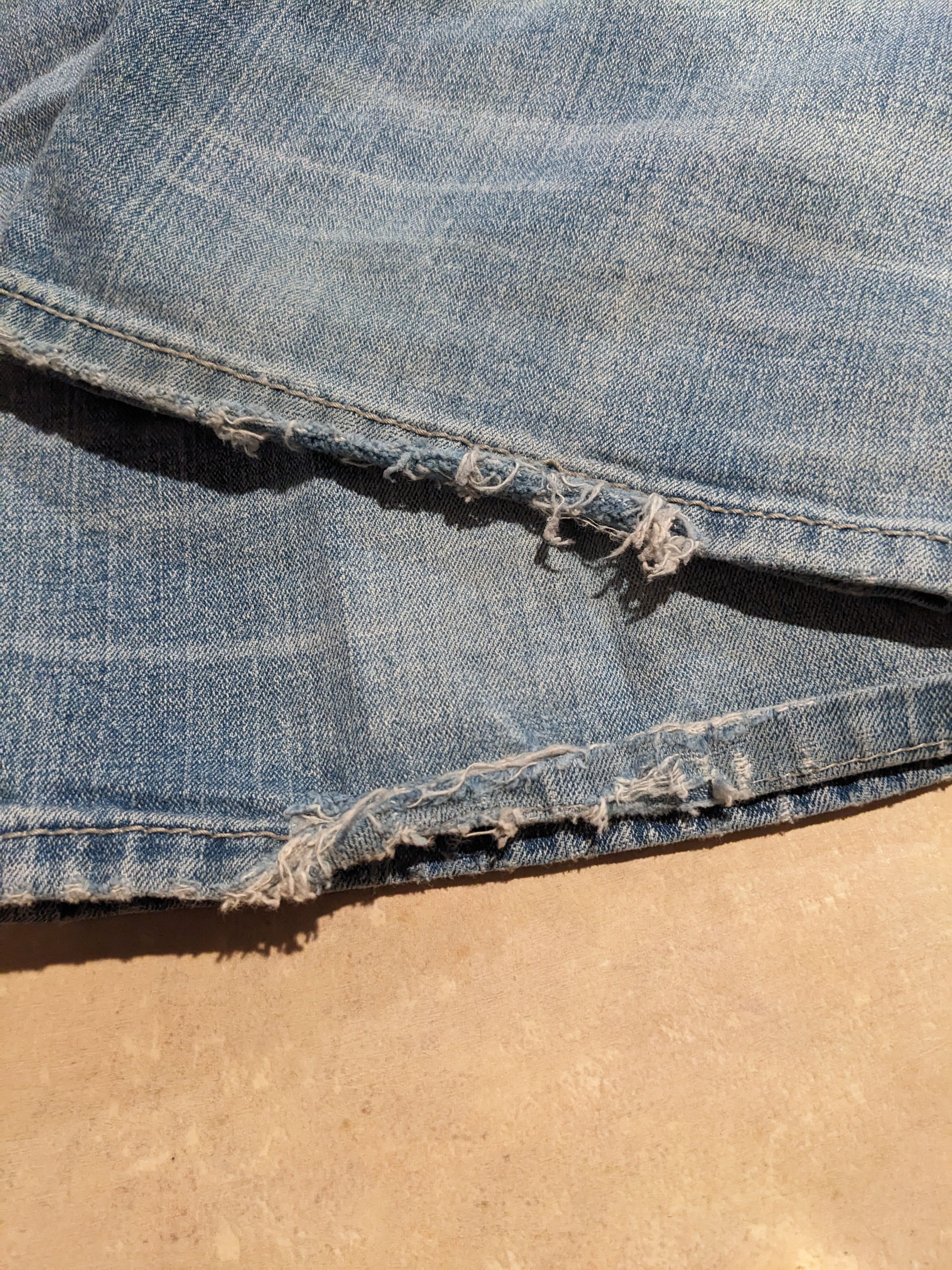 Vintage Y2K Affliction Size 40 Blue Denim Jeans