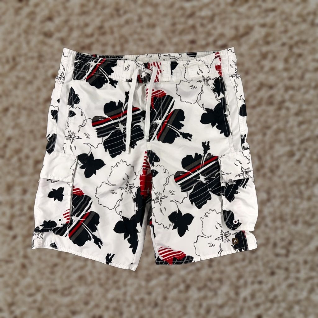 Hang Ten Hang Ten Mens Board Shorts Swim Trunks White Black Red Floral Short S Men’s Black White Red Floral Board Shorts Hang Ten Mens Size US 29 - 1 Thumbnail