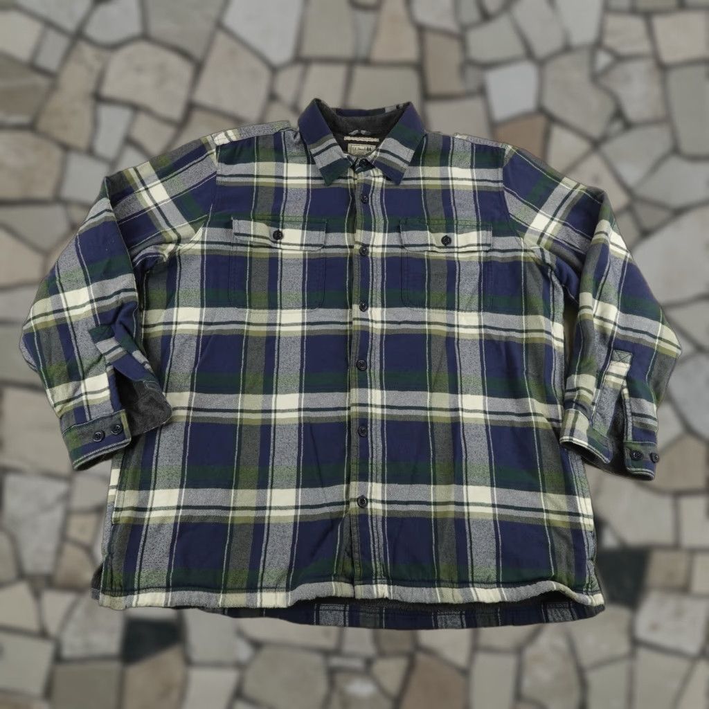 Vintage L.L. Bean Jacket Mens XL Blue Green Plaid Flannel Shacket 3-in-1 Insulated Lined Cotton Polyester Pockets Button Front Casual Workwear Travel Mens Size US XL / EU 56 / 4 - 1 Thumbnail