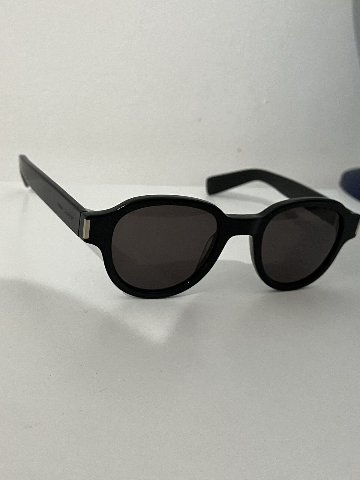 Yves Saint Laurent YSL Sunglasses Size ONE SIZE - 1 Thumbnail