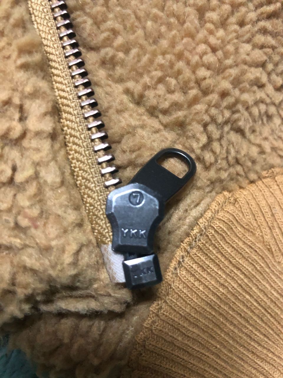 Christophe Lemaire LEMAIRE x UNIQLO SHERPA FLEECE ZIPPER CROPPED JACKET Size US M / EU 48-50 / 2 - 11 Thumbnail