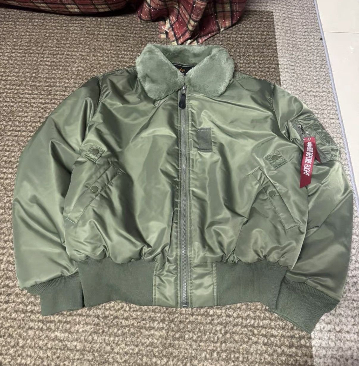 Alpha Industries Alpha Industries B-15 Bomber Jacket Size US XL / EU 56 / 4 - 1 Thumbnail