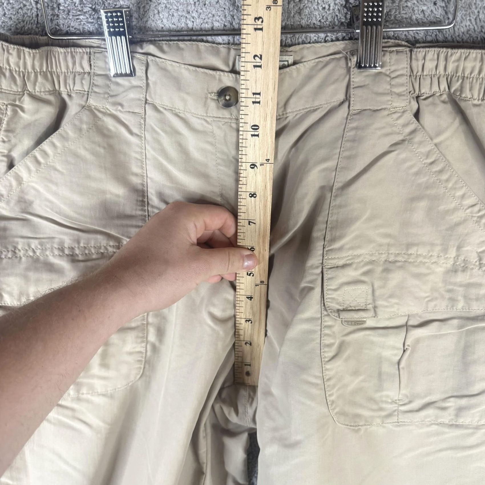Vintage L.L. Bean Cargo Pants Mens Large Beige Nylon Elastic Waist Relaxed Fit Hiking Size US 33 - 7 Thumbnail