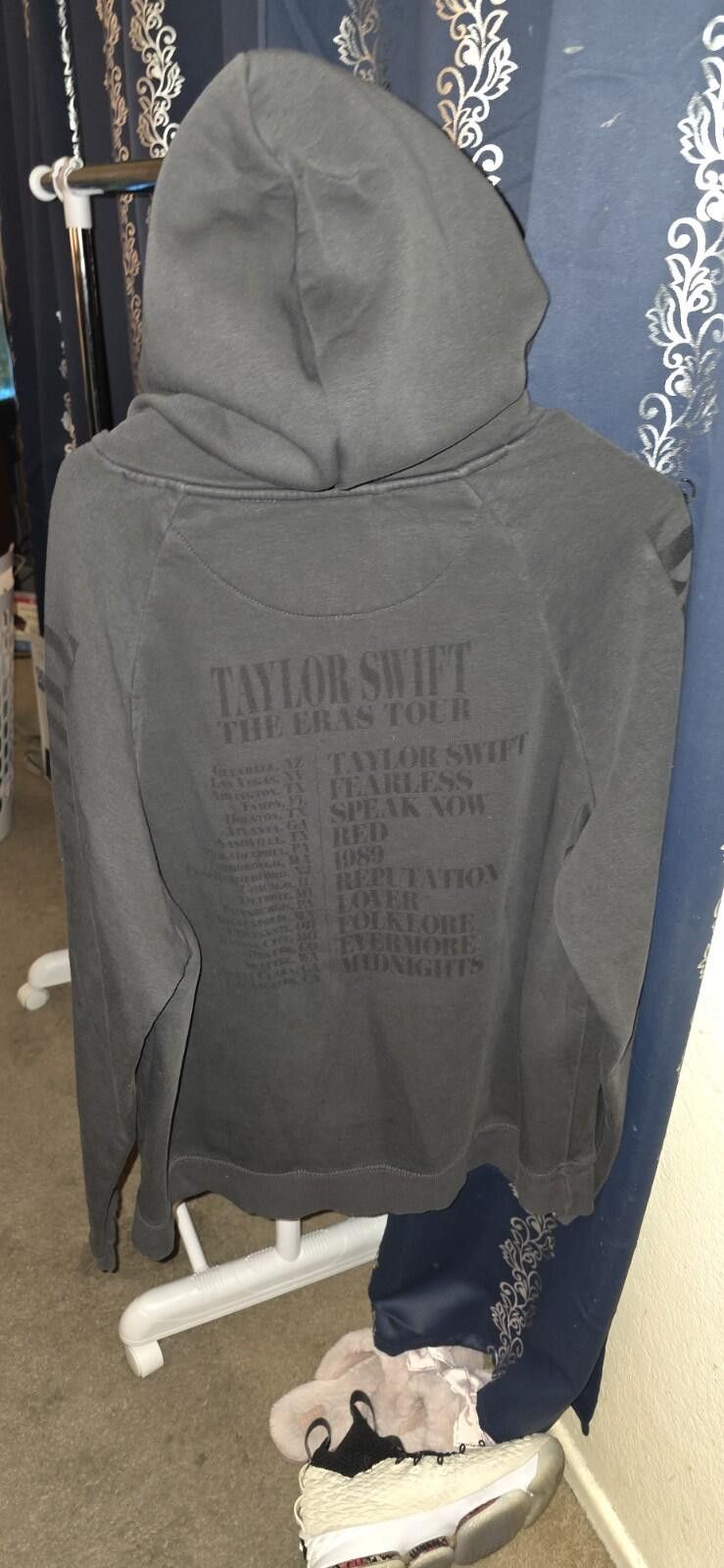 Other Taylor Swift Eras Tour Merch Black Hoodie NWOT Medium Size M / US 6-8 / IT 42-44 - 4 Thumbnail