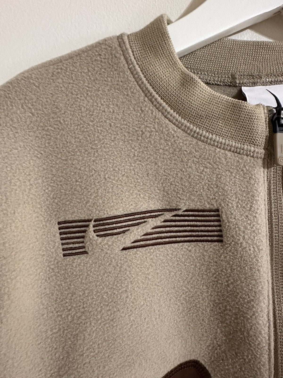 Nike × Travis Scott Nike x Travis Scott Travis Halfzip Crop Sweater Size XS / US 0-2 / IT 36-38 - 3 Thumbnail