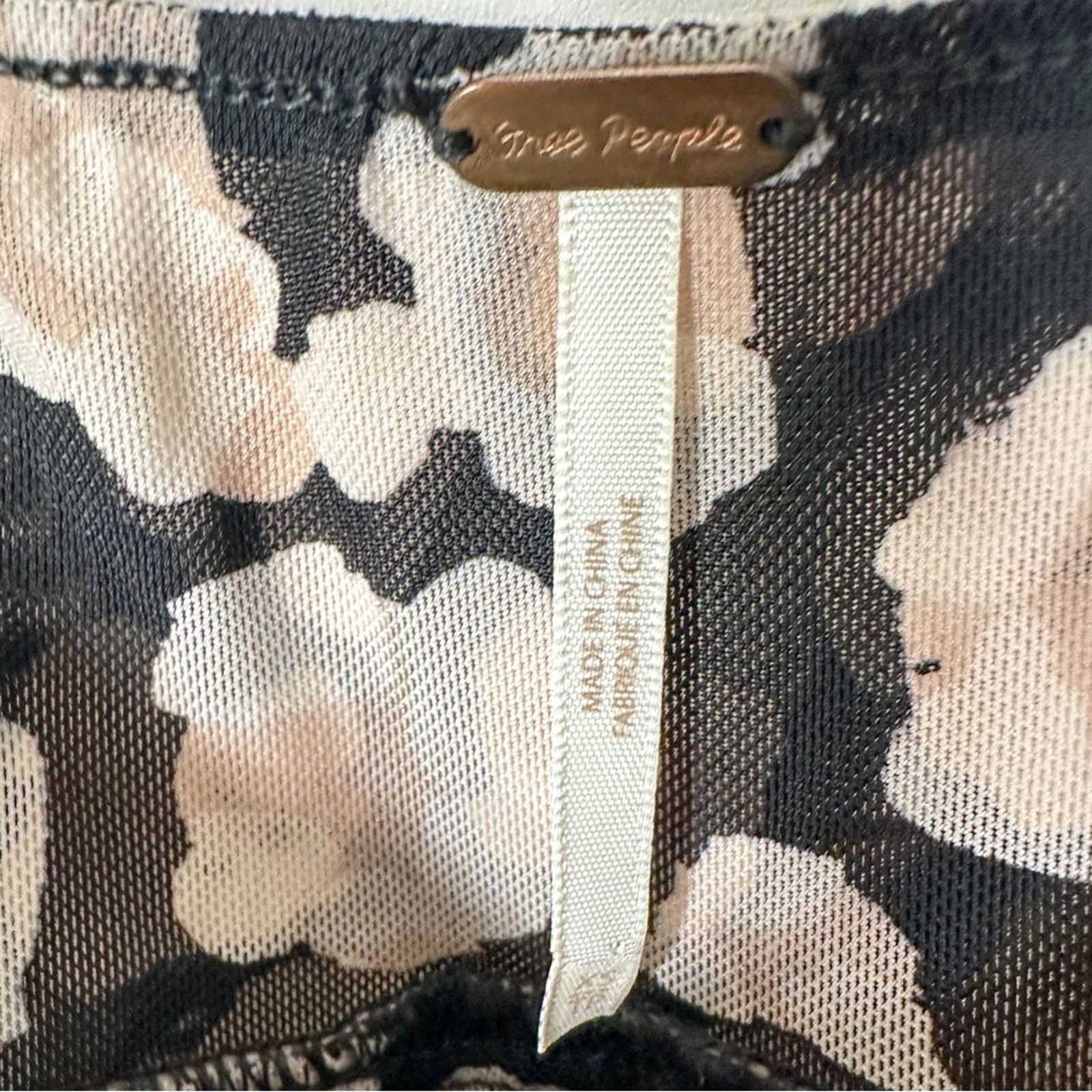 Free People Free People Mesh Animal Print Crop Top, EUC, Size XS Size XS / US 0-2 / IT 36-38 - 6 Thumbnail