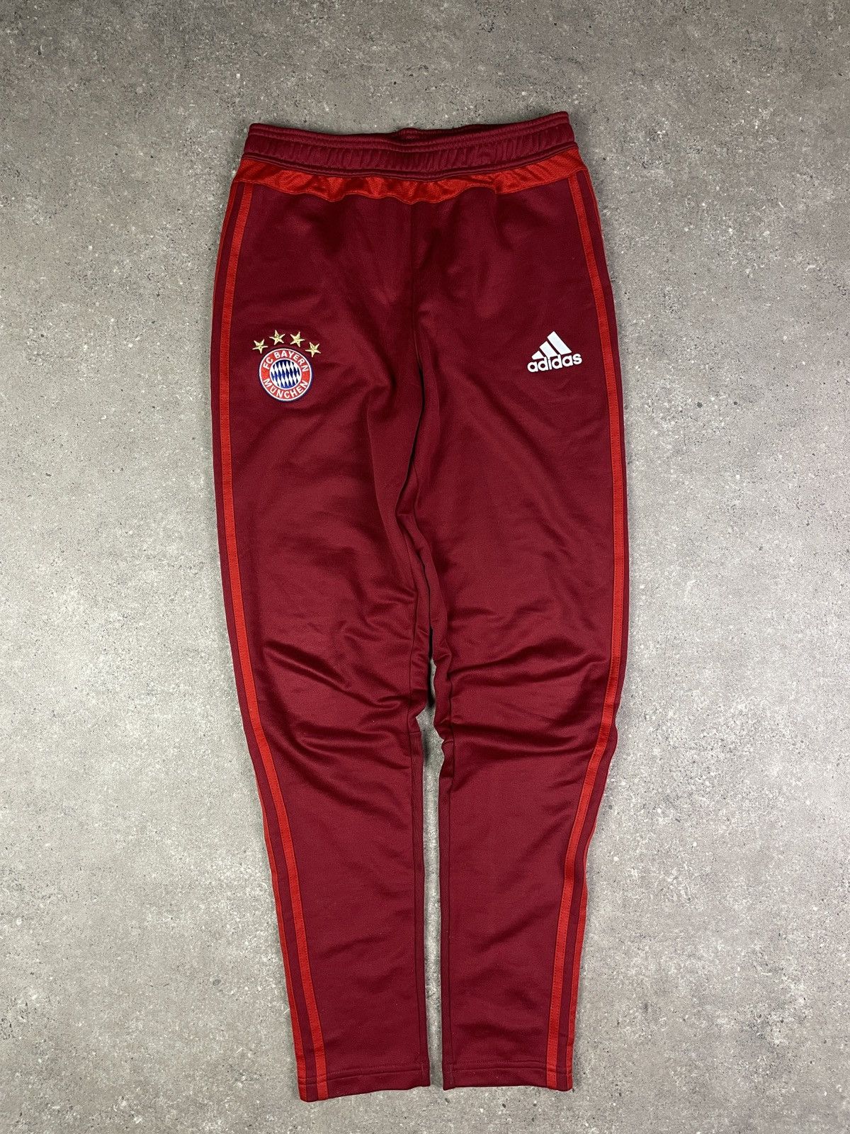 Adidas × Vintage Vintage Y2K Adidas Bayern Munich Sweatpants Size US 32 / EU 48 - 1 Thumbnail