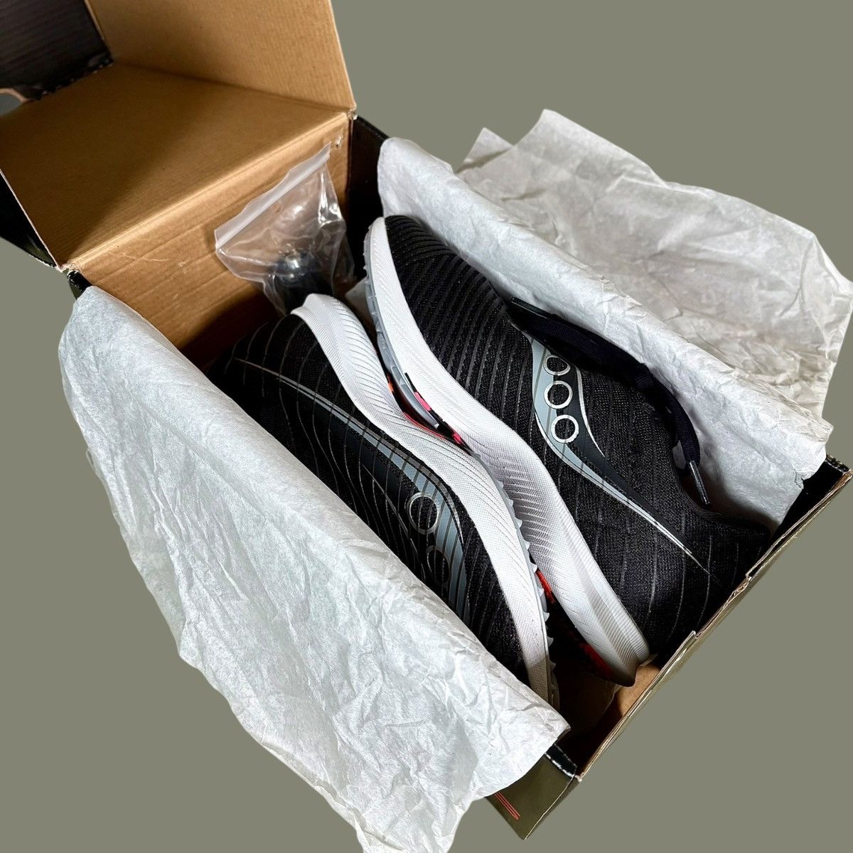 Saucony Saucony Velocity MP Black Pink Women’s Racing Shoes Sz 8.5 Size US 8.5 / IT 38.5 - 3 Thumbnail