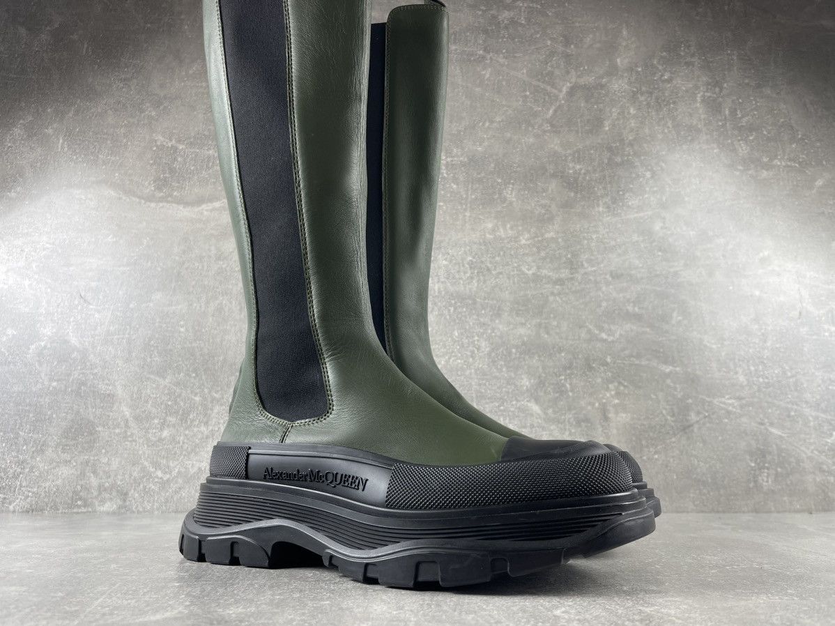 Alexander McQueen Alexander McQueen Tall Platform Knee High Boots Leather Size US 9.5 / IT 39.5 - 2 Thumbnail